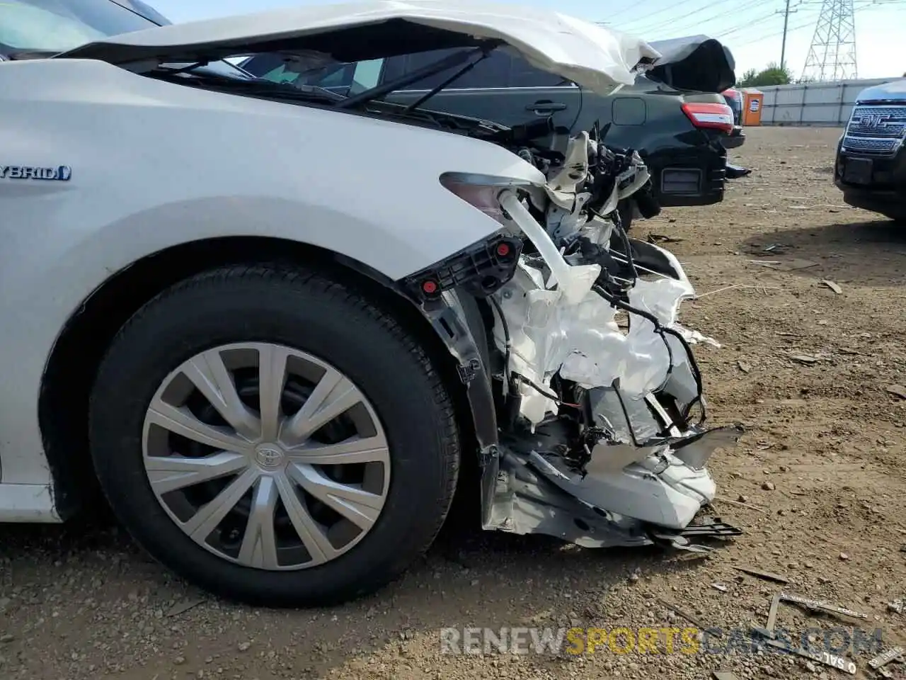 9 Photograph of a damaged car 4T1B31HK3KU510670 TOYOTA CAMRY 2019