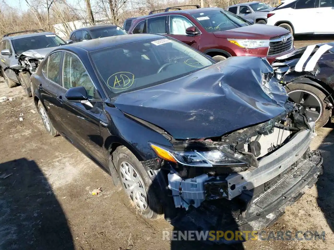 1 Photograph of a damaged car 4T1B31HK3KU511933 TOYOTA CAMRY 2019