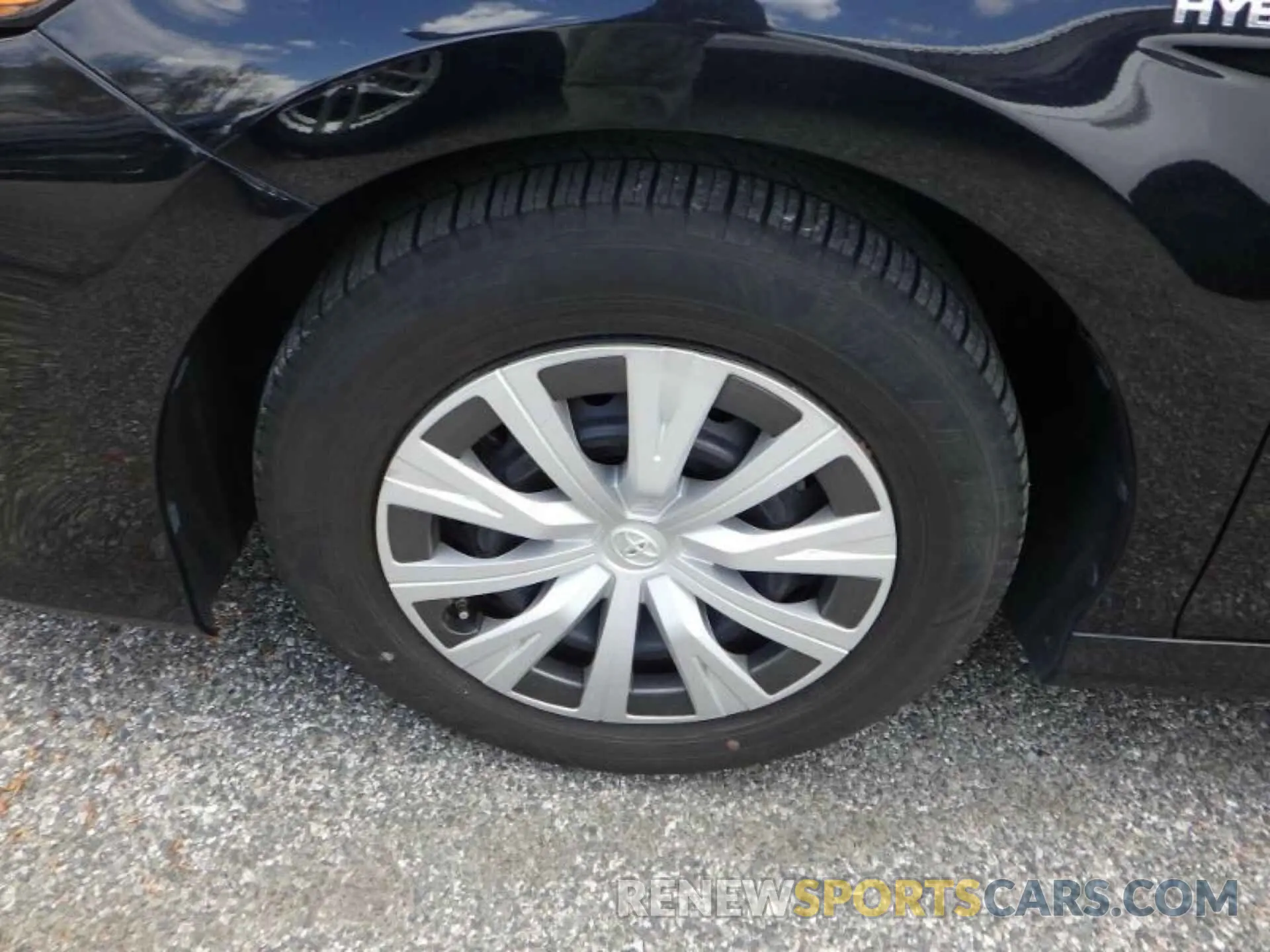 23 Photograph of a damaged car 4T1B31HK3KU512662 TOYOTA CAMRY 2019