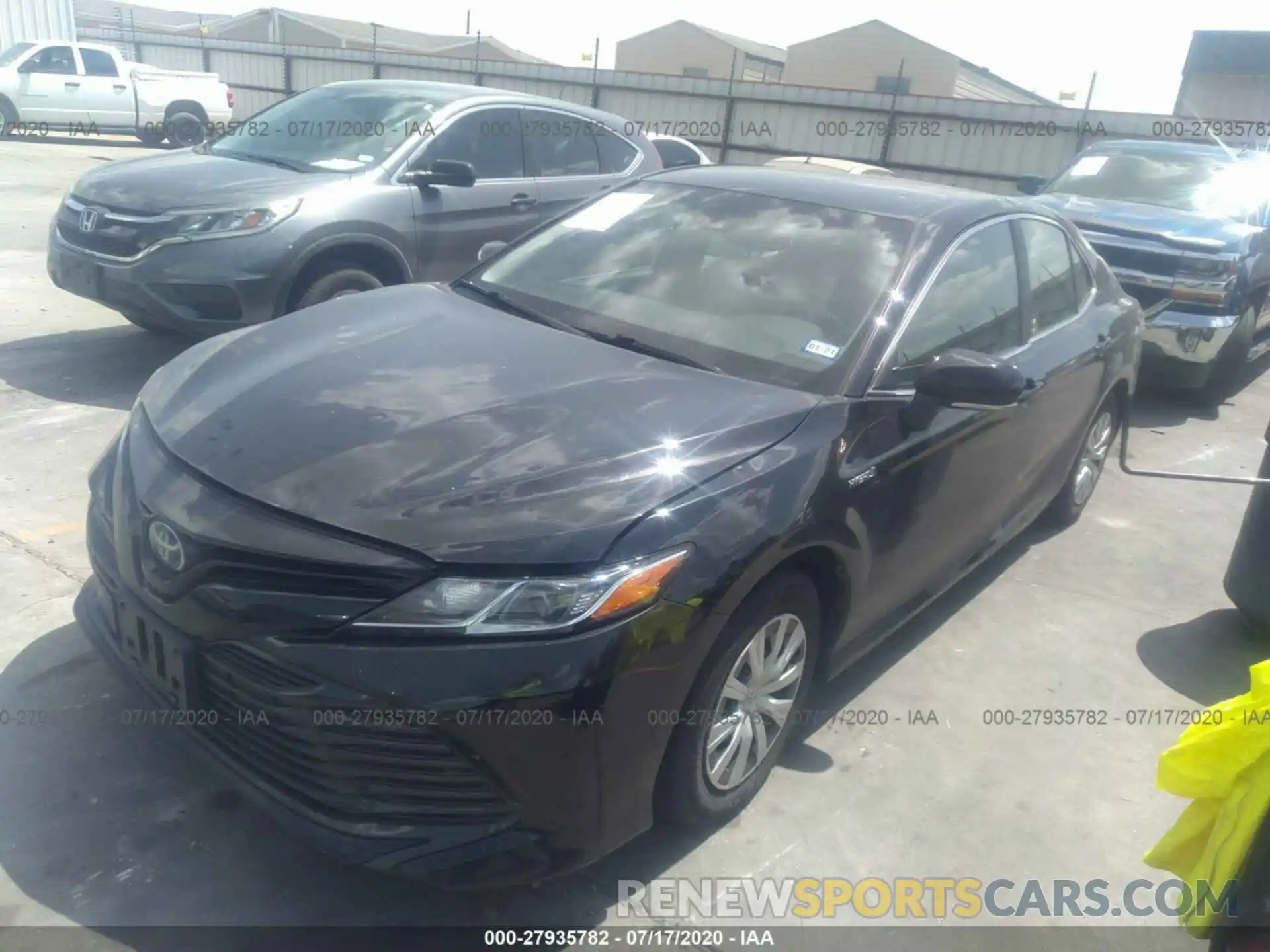 2 Photograph of a damaged car 4T1B31HK4KU511732 TOYOTA CAMRY 2019