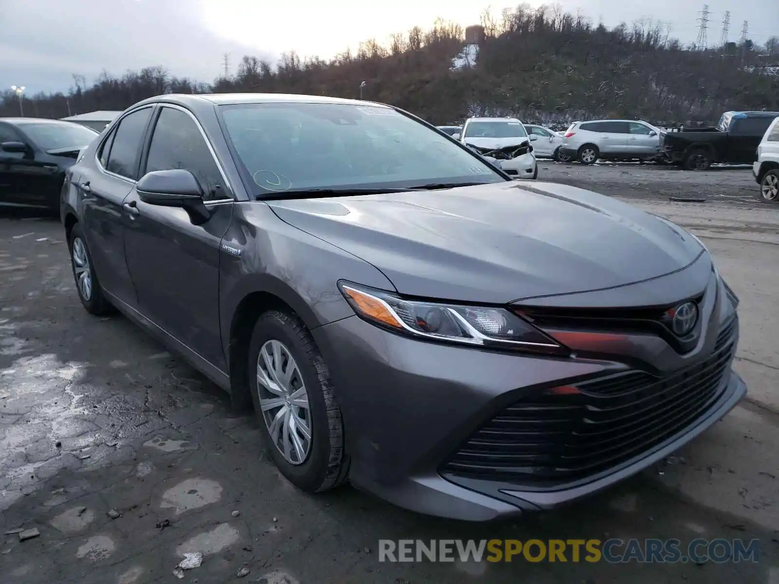 1 Photograph of a damaged car 4T1B31HK4KU514579 TOYOTA CAMRY 2019