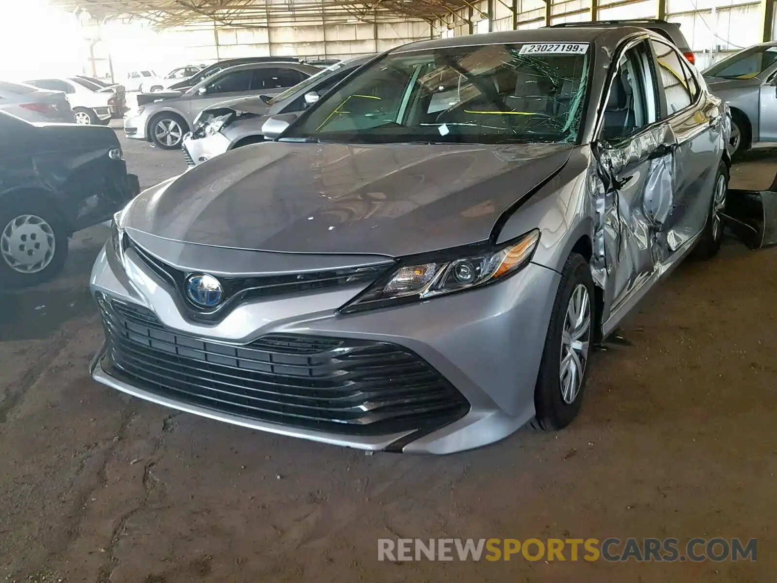 2 Photograph of a damaged car 4T1B31HK5KU004967 TOYOTA CAMRY 2019