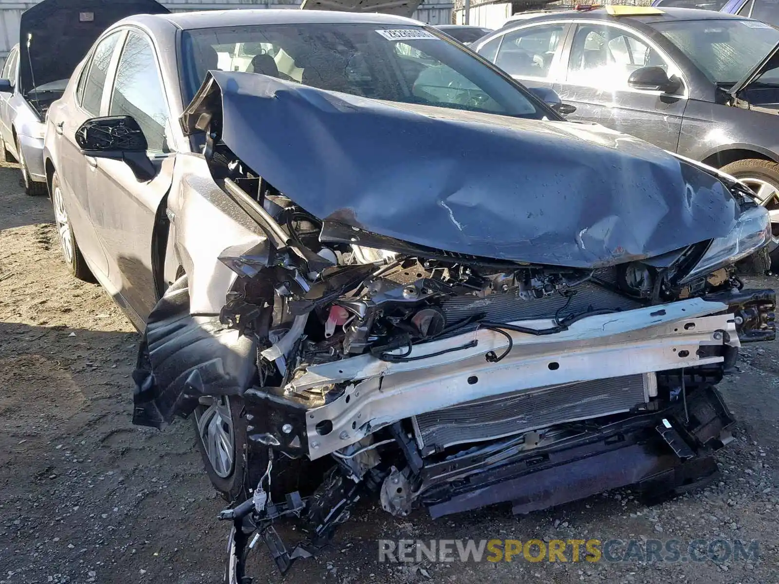 1 Photograph of a damaged car 4T1B31HK5KU005049 TOYOTA CAMRY 2019