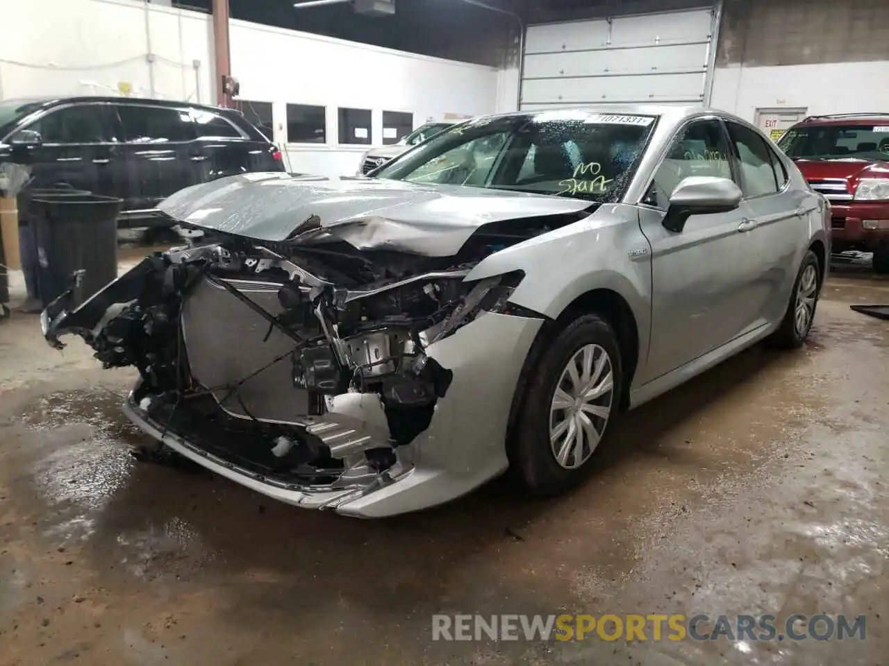 2 Photograph of a damaged car 4T1B31HK5KU515532 TOYOTA CAMRY 2019