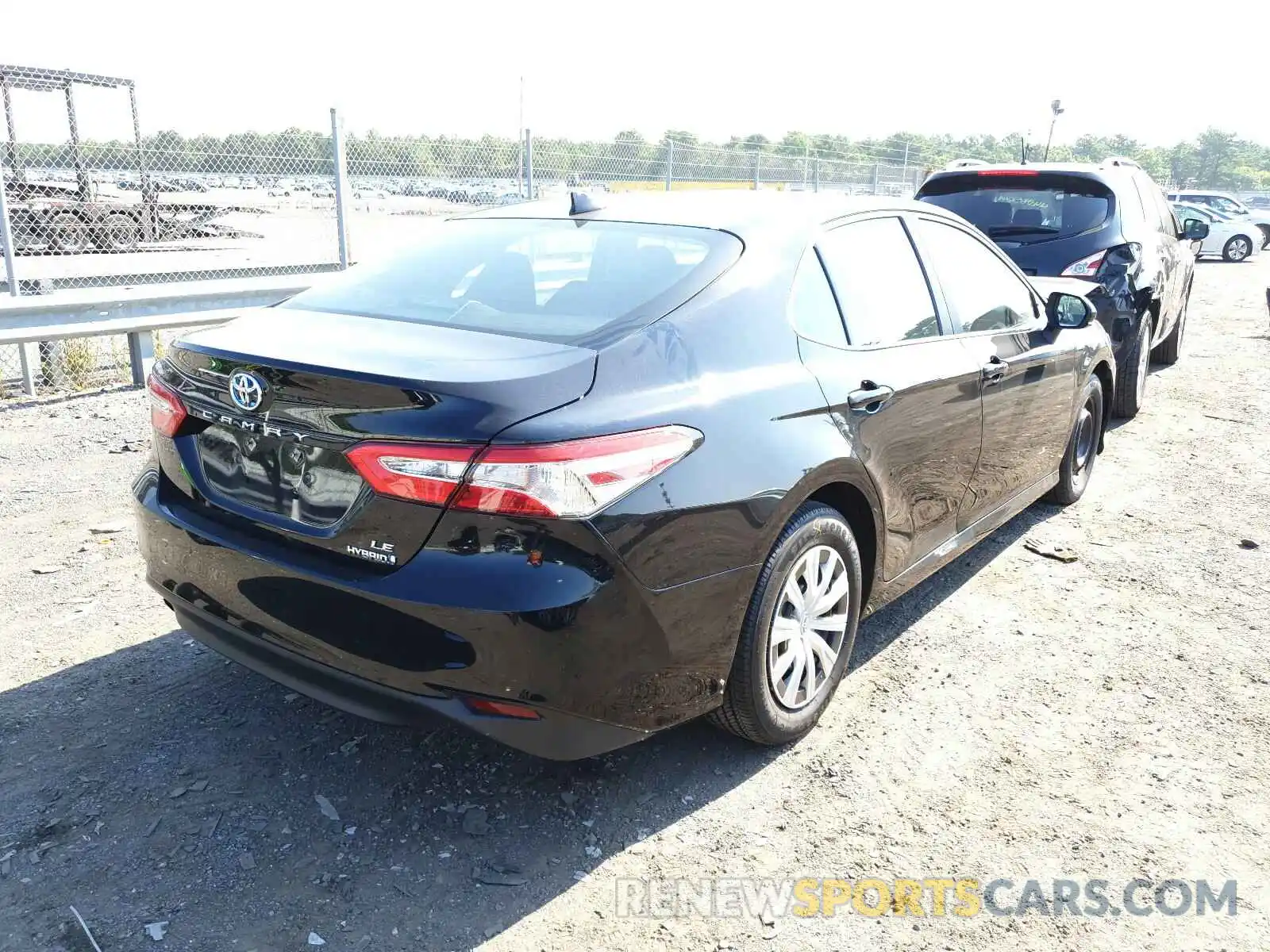 4 Photograph of a damaged car 4T1B31HK6KU005772 TOYOTA CAMRY 2019