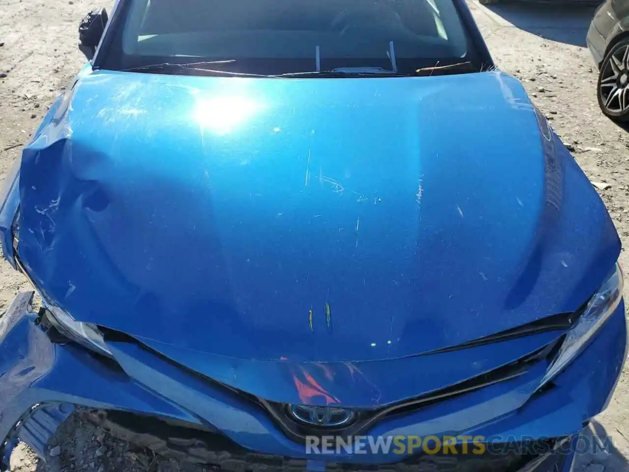 11 Photograph of a damaged car 4T1B31HK6KU008543 TOYOTA CAMRY 2019