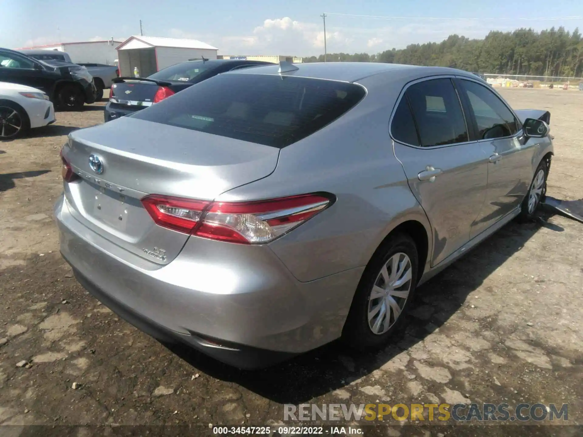 4 Photograph of a damaged car 4T1B31HK6KU516012 TOYOTA CAMRY 2019