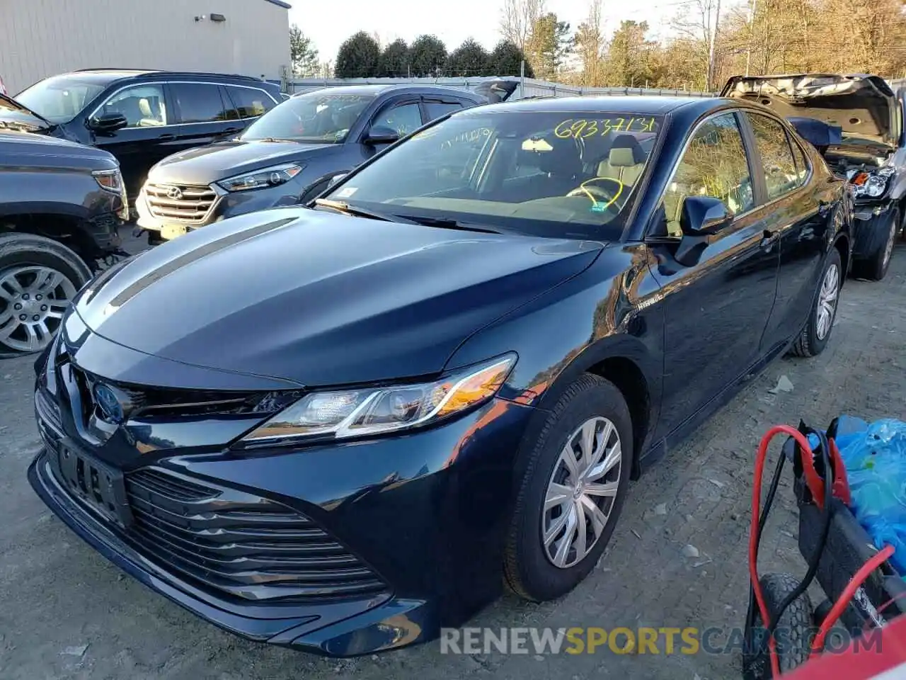 2 Photograph of a damaged car 4T1B31HK6KU517581 TOYOTA CAMRY 2019