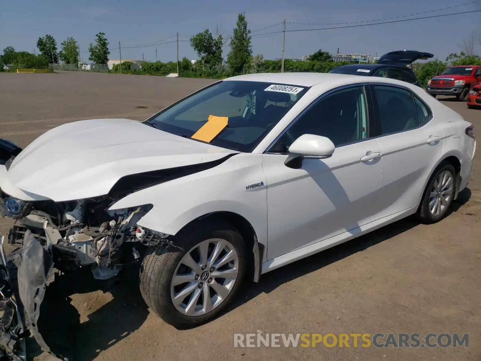 2 Photograph of a damaged car 4T1B31HK7KU509070 TOYOTA CAMRY 2019