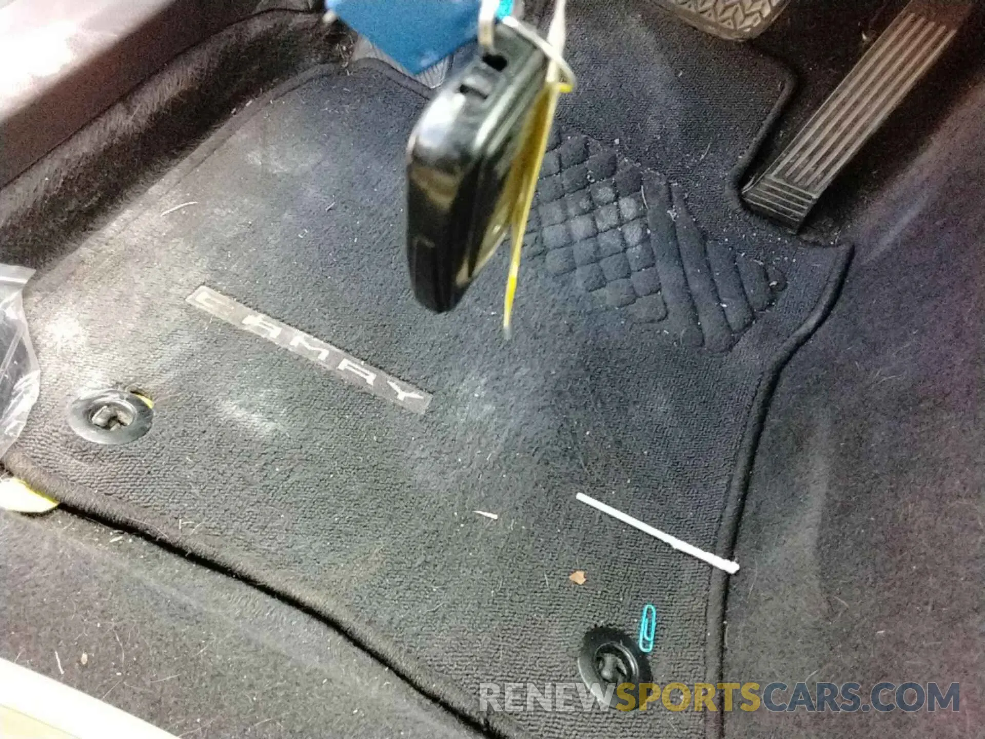 19 Photograph of a damaged car 4T1B31HK7KU511725 TOYOTA CAMRY 2019