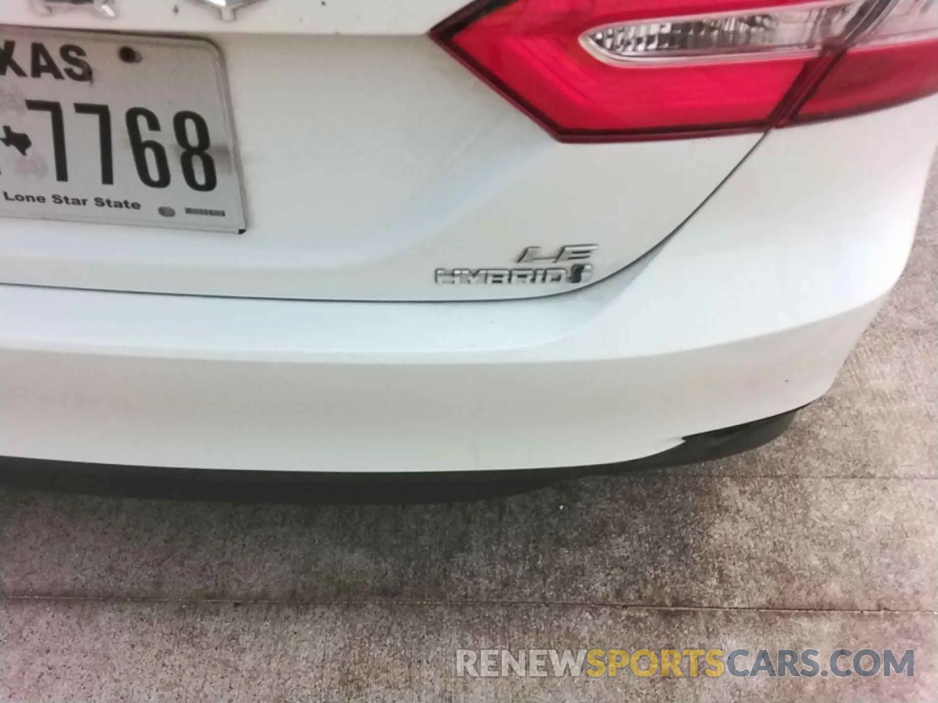 25 Photograph of a damaged car 4T1B31HK7KU511725 TOYOTA CAMRY 2019