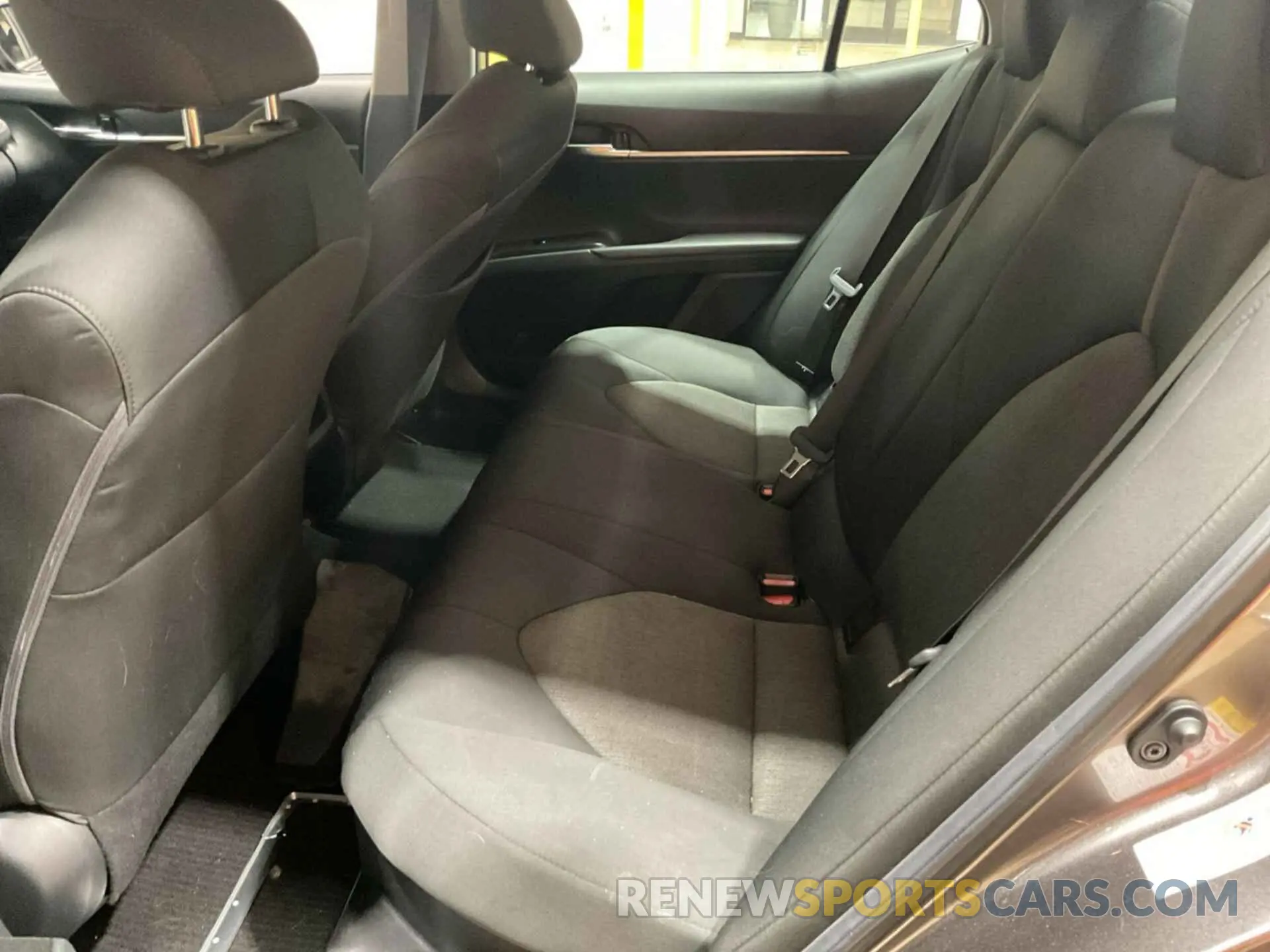 10 Photograph of a damaged car 4T1B31HK7KU511742 TOYOTA CAMRY 2019