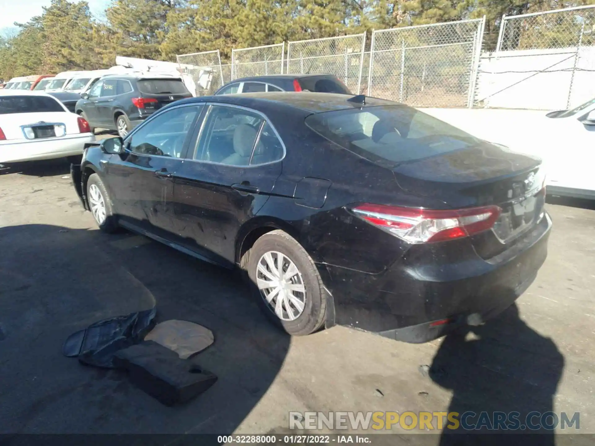 3 Photograph of a damaged car 4T1B31HK7KU512129 TOYOTA CAMRY 2019