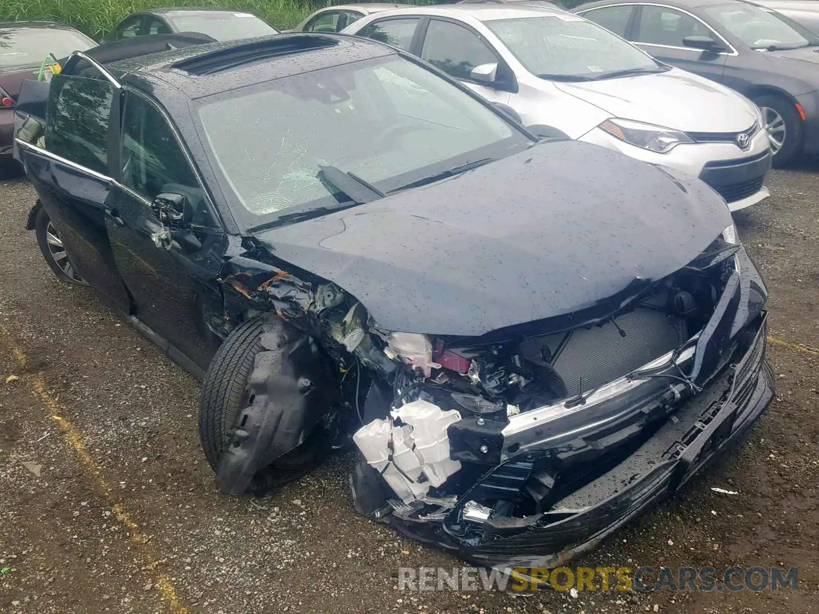 1 Photograph of a damaged car 4T1B31HK7KU514091 TOYOTA CAMRY 2019