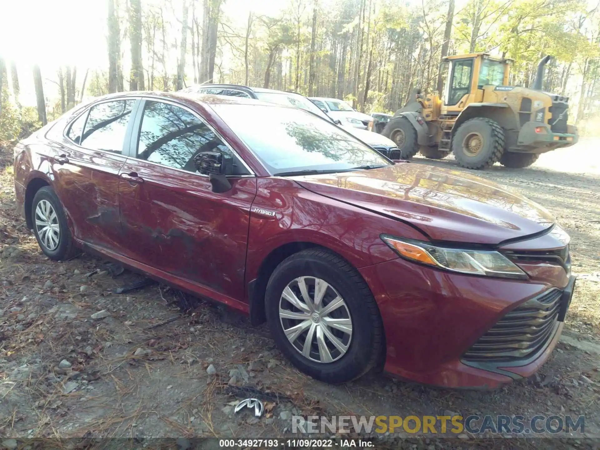 1 Photograph of a damaged car 4T1B31HK7KU517248 TOYOTA CAMRY 2019