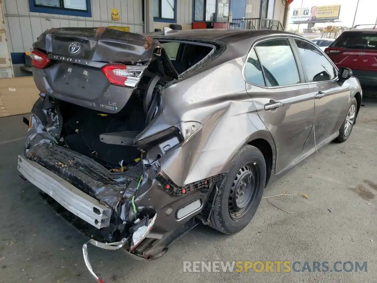 4 Photograph of a damaged car 4T1B31HK7KU517282 TOYOTA CAMRY 2019