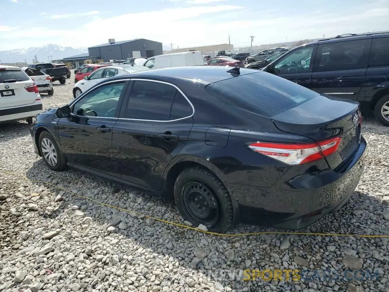 2 Photograph of a damaged car 4T1B31HK7KU517993 TOYOTA CAMRY 2019