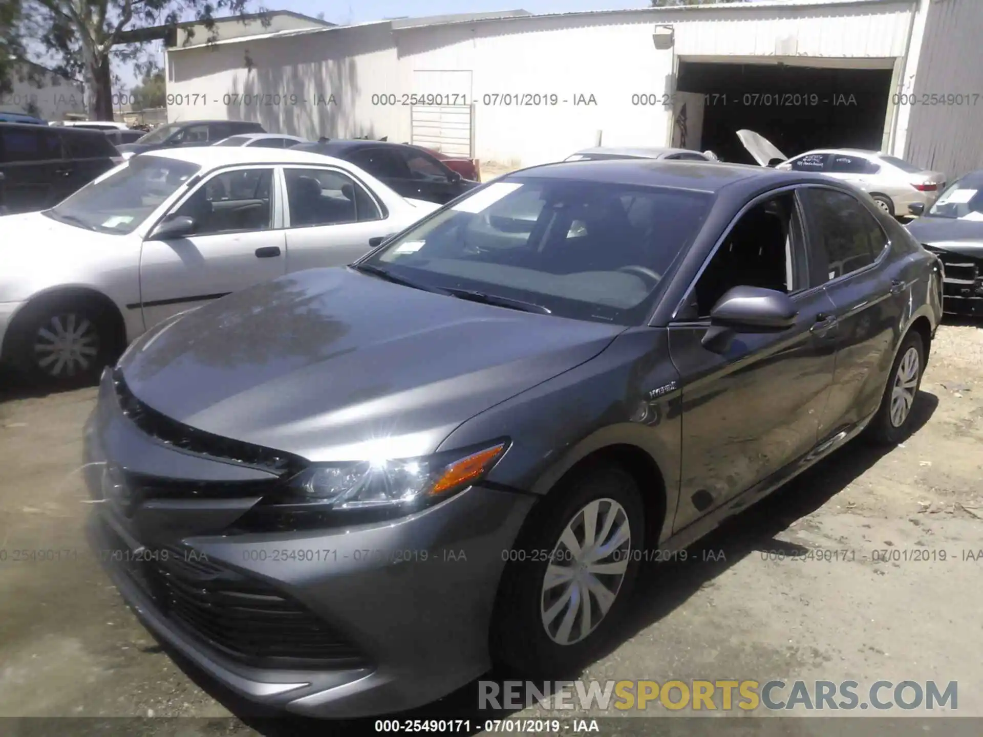 2 Photograph of a damaged car 4T1B31HK8KU007801 TOYOTA CAMRY 2019