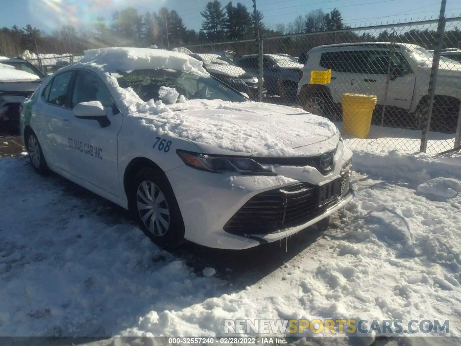 1 Photograph of a damaged car 4T1B31HK8KU509417 TOYOTA CAMRY 2019