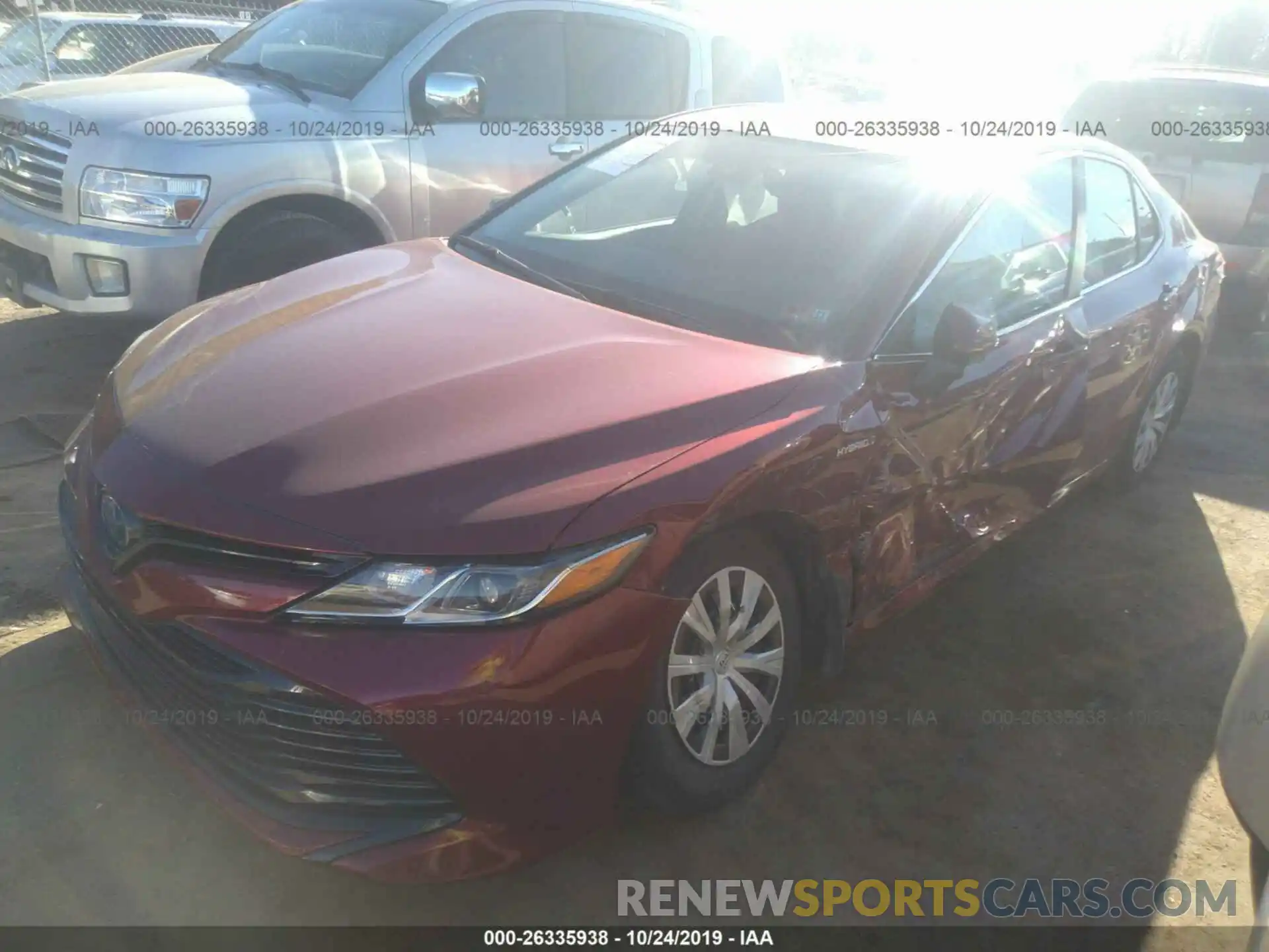 2 Photograph of a damaged car 4T1B31HK8KU510597 TOYOTA CAMRY 2019