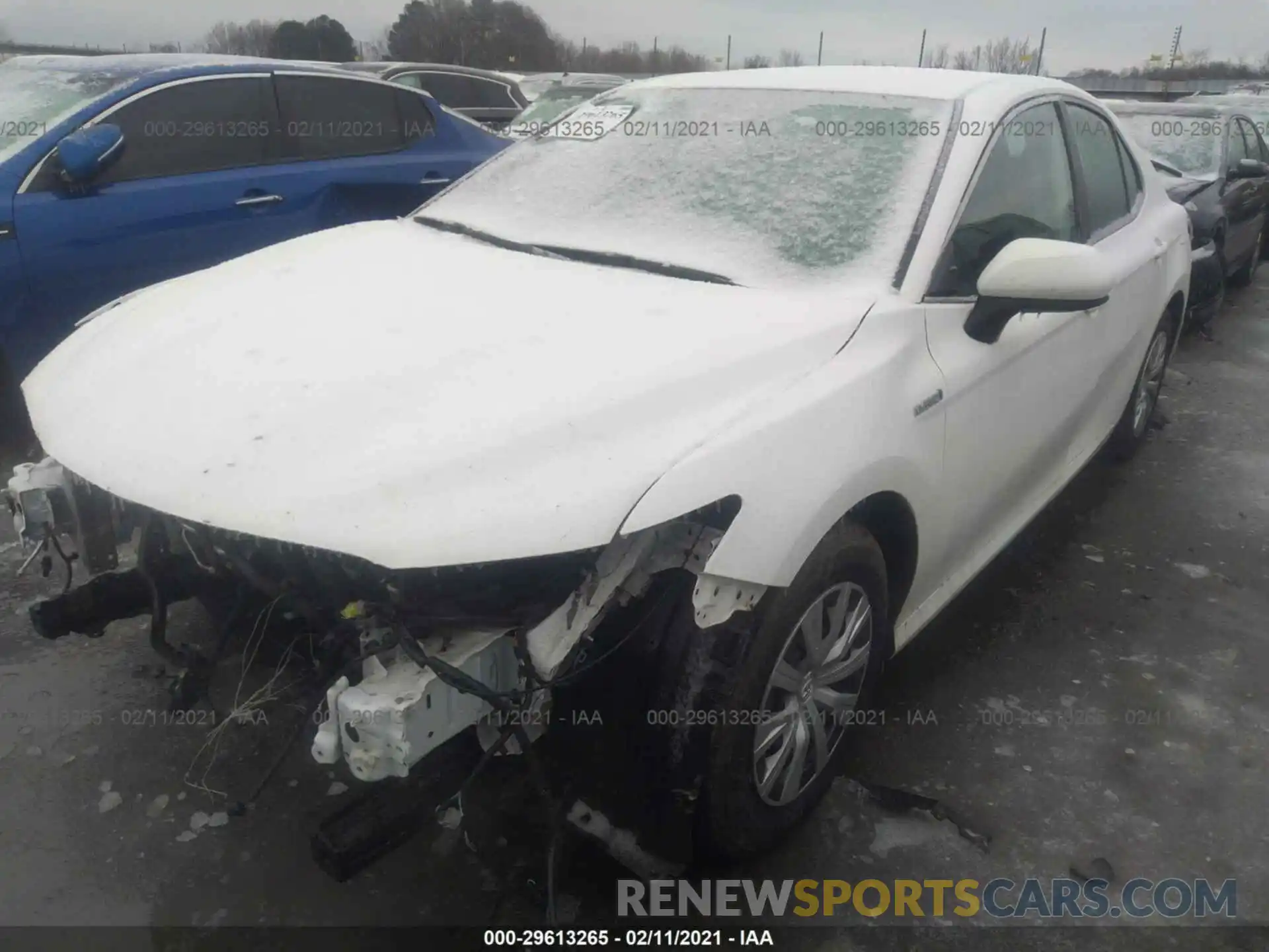 2 Photograph of a damaged car 4T1B31HK8KU510812 TOYOTA CAMRY 2019