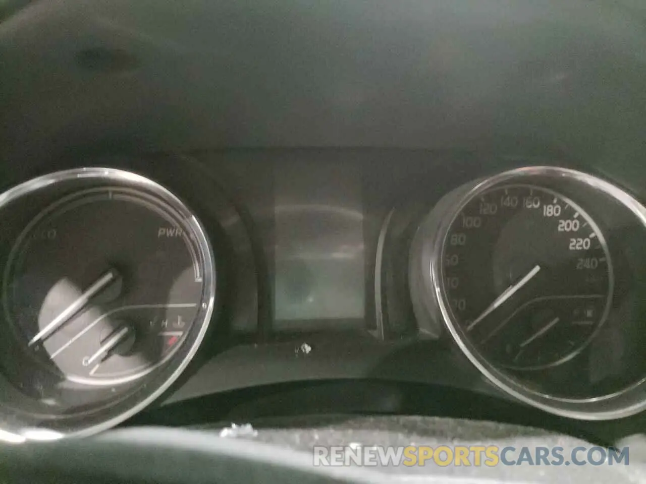 9 Photograph of a damaged car 4T1B31HK8KU513936 TOYOTA CAMRY 2019