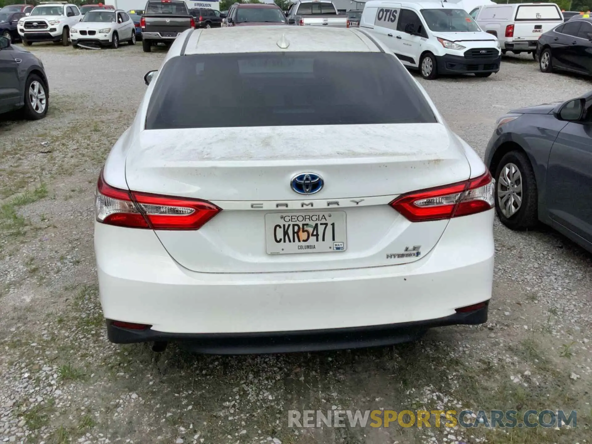 1 Photograph of a damaged car 4T1B31HK8KU513998 TOYOTA CAMRY 2019