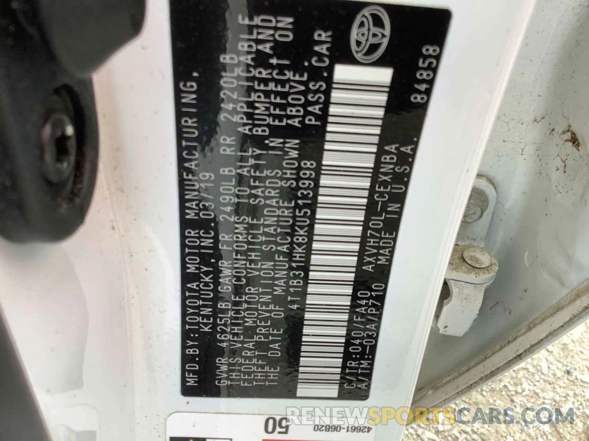 21 Photograph of a damaged car 4T1B31HK8KU513998 TOYOTA CAMRY 2019