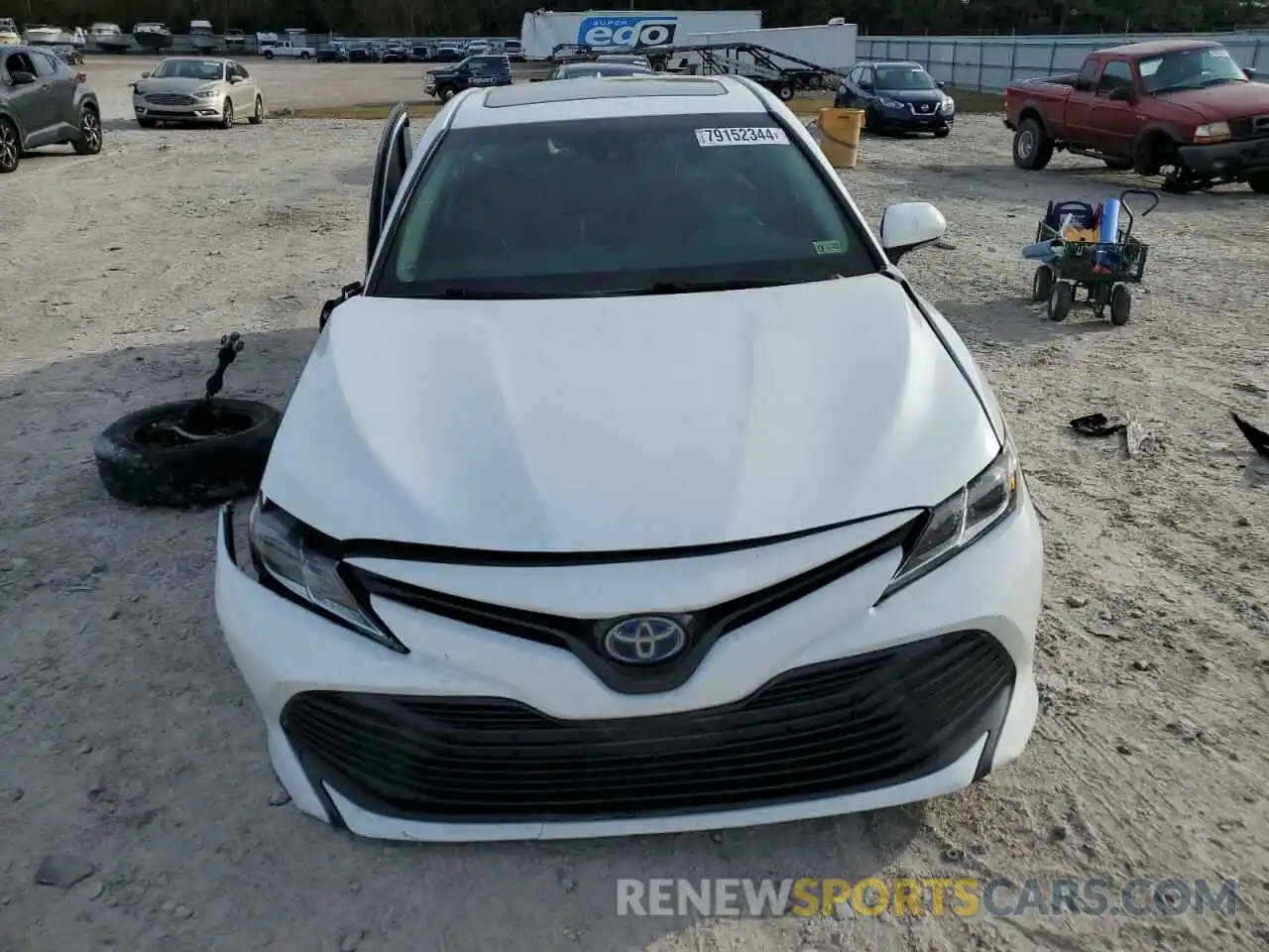 5 Photograph of a damaged car 4T1B31HK8KU514097 TOYOTA CAMRY 2019