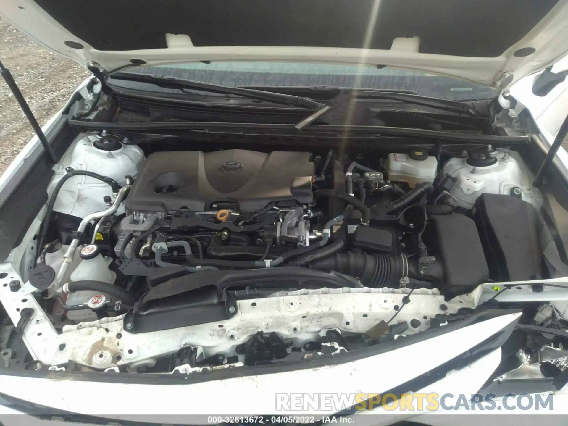 10 Photograph of a damaged car 4T1B31HK8KU514794 TOYOTA CAMRY 2019