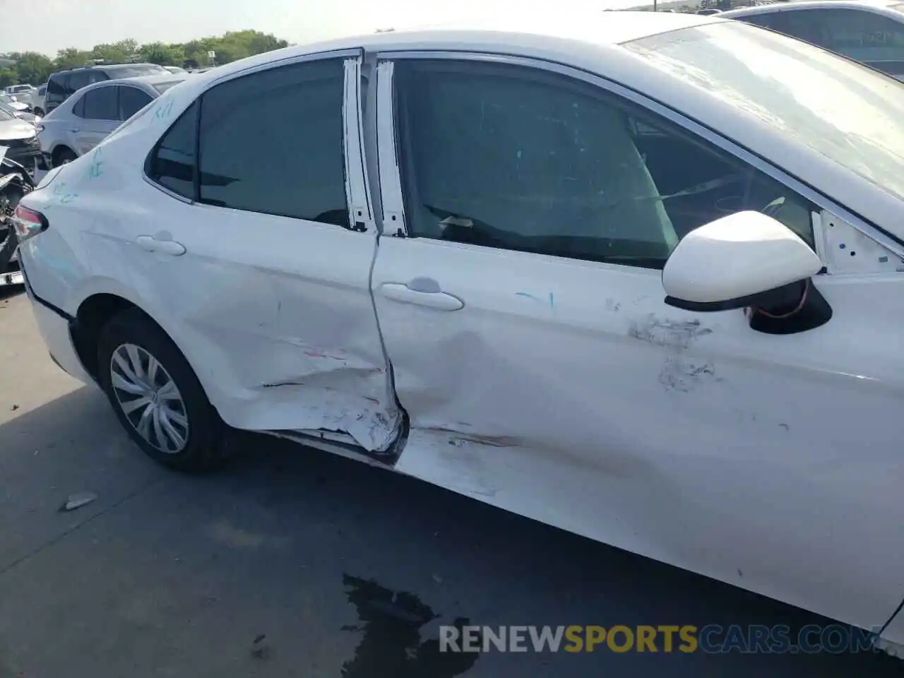 9 Photograph of a damaged car 4T1B31HK8KU517694 TOYOTA CAMRY 2019