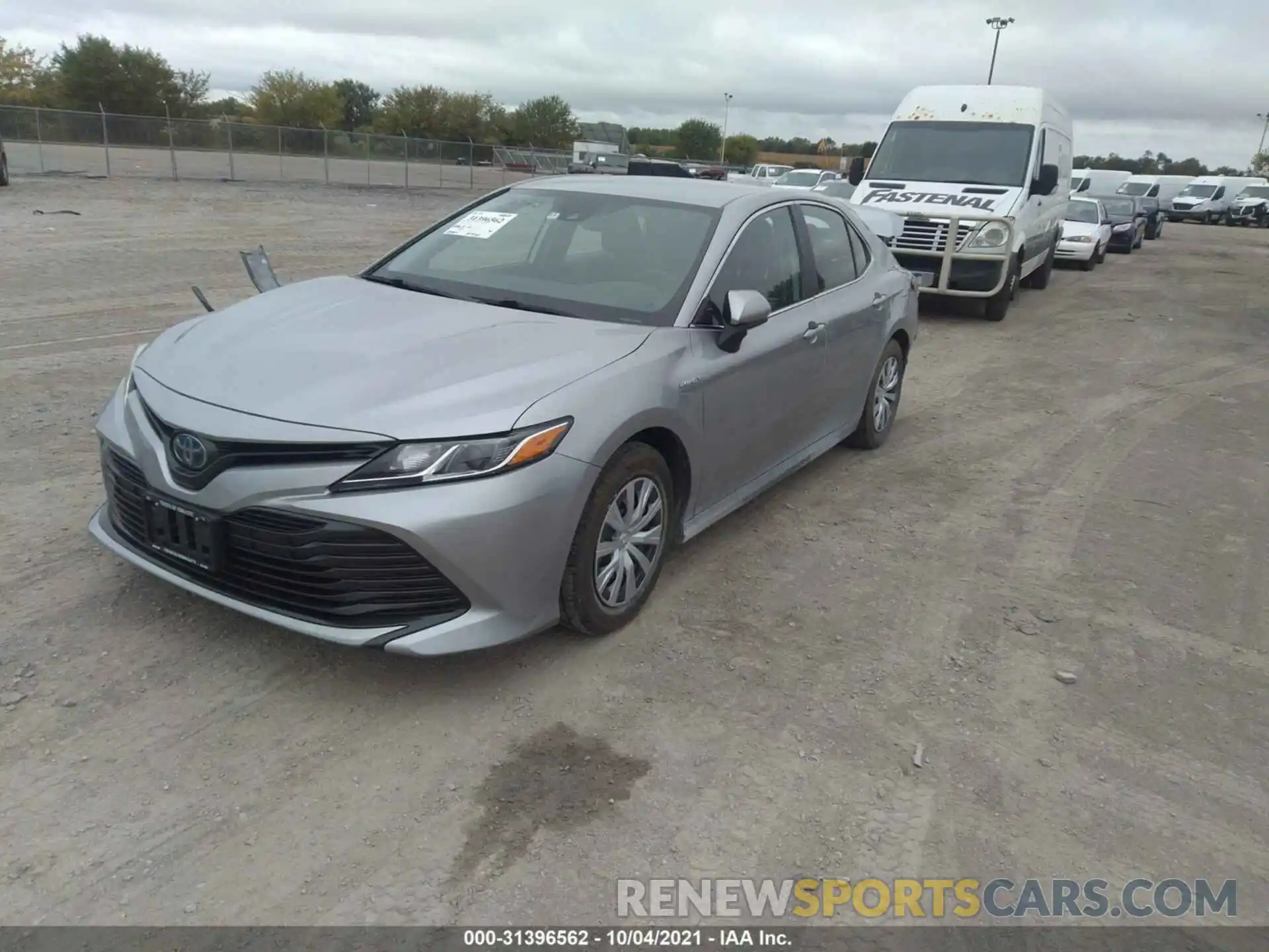 2 Photograph of a damaged car 4T1B31HK9KU007550 TOYOTA CAMRY 2019