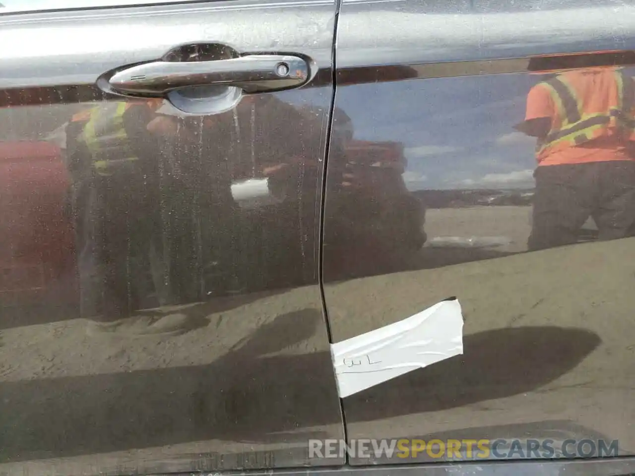 9 Photograph of a damaged car 4T1B31HK9KU509703 TOYOTA CAMRY 2019