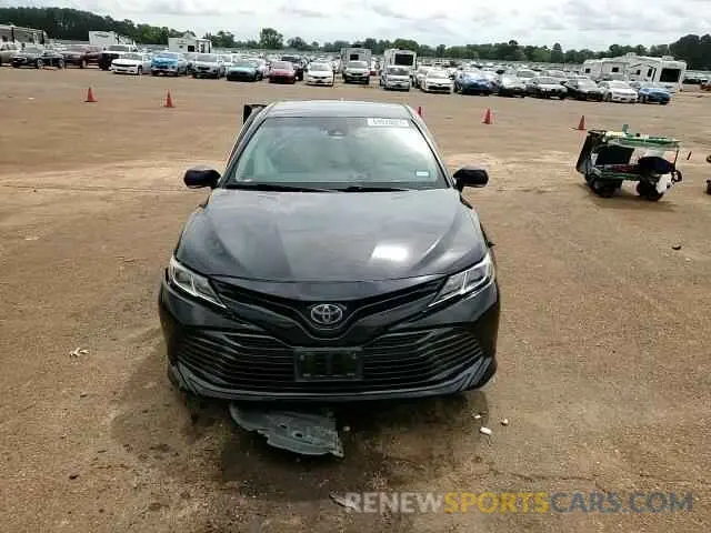 13 Photograph of a damaged car 4T1B31HK9KU510513 TOYOTA CAMRY 2019