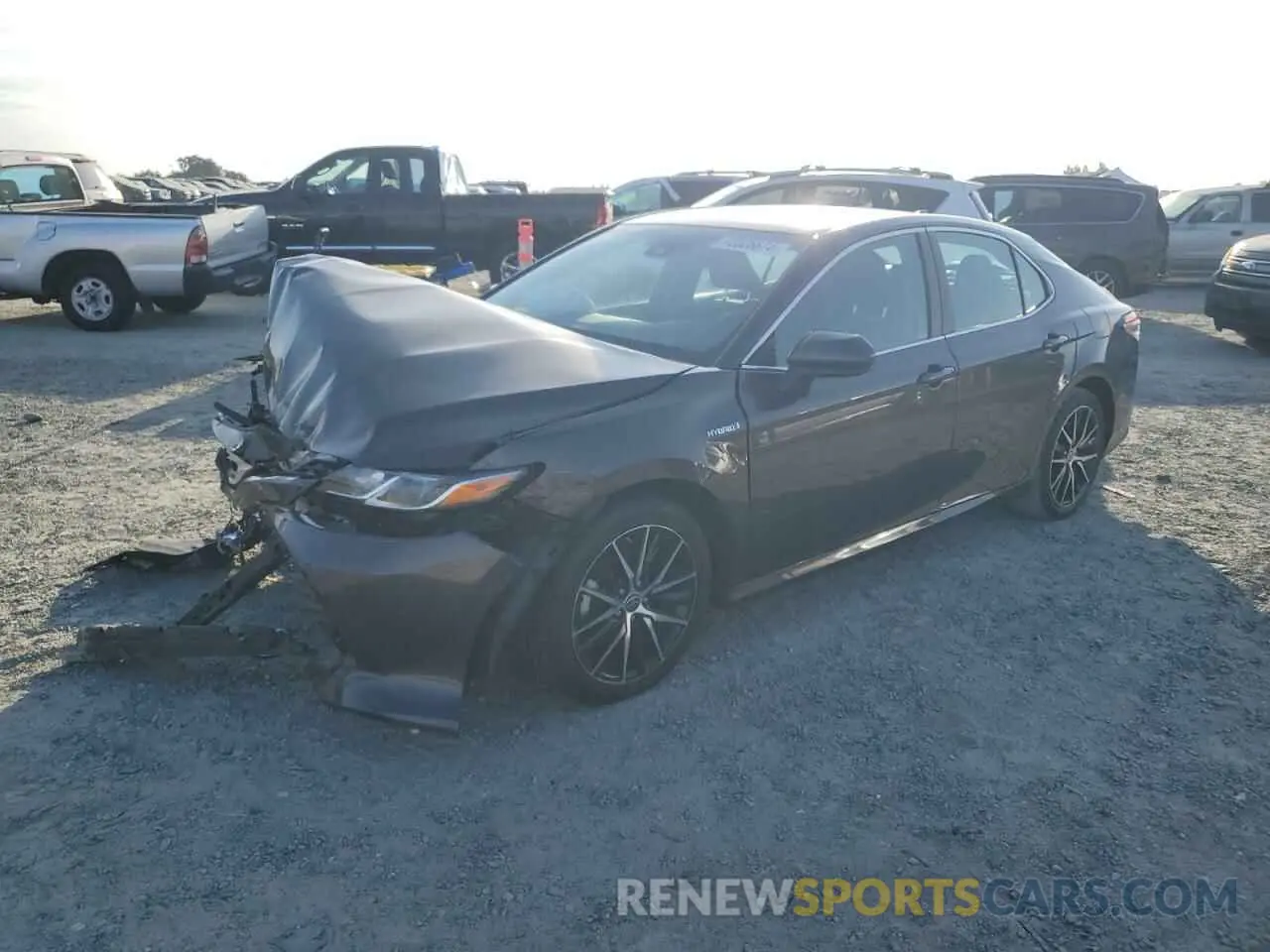 1 Photograph of a damaged car 4T1B31HK9KU510835 TOYOTA CAMRY 2019