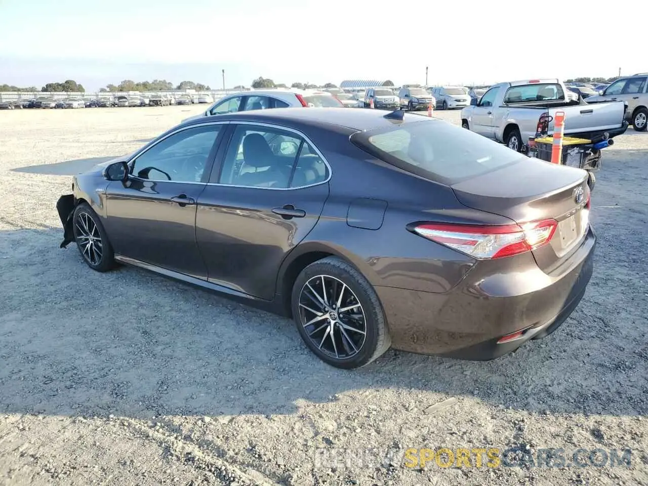 2 Photograph of a damaged car 4T1B31HK9KU510835 TOYOTA CAMRY 2019
