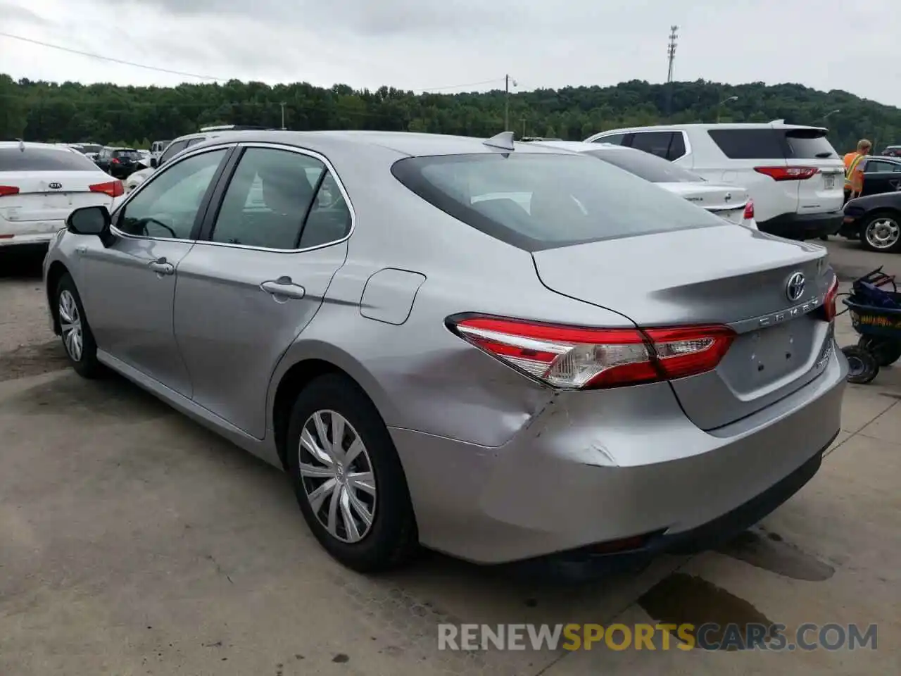 3 Photograph of a damaged car 4T1B31HK9KU512584 TOYOTA CAMRY 2019