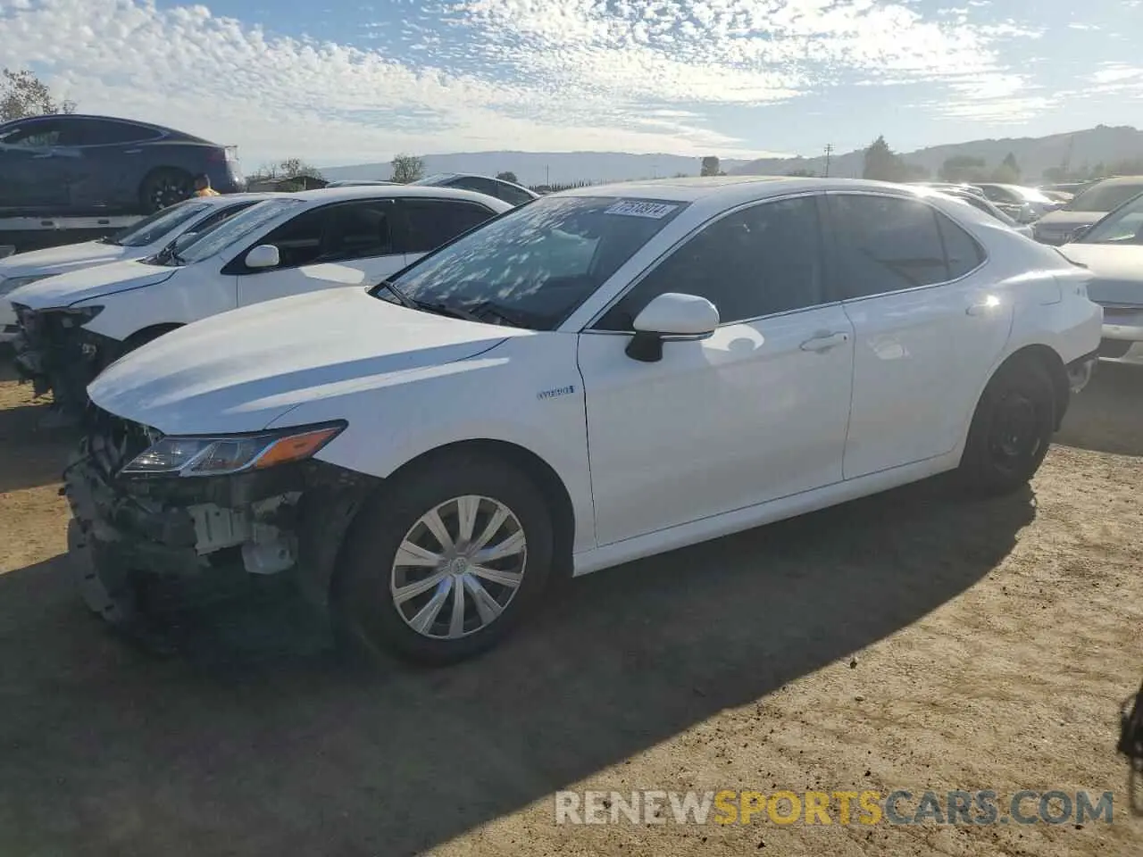 1 Photograph of a damaged car 4T1B31HK9KU515016 TOYOTA CAMRY 2019