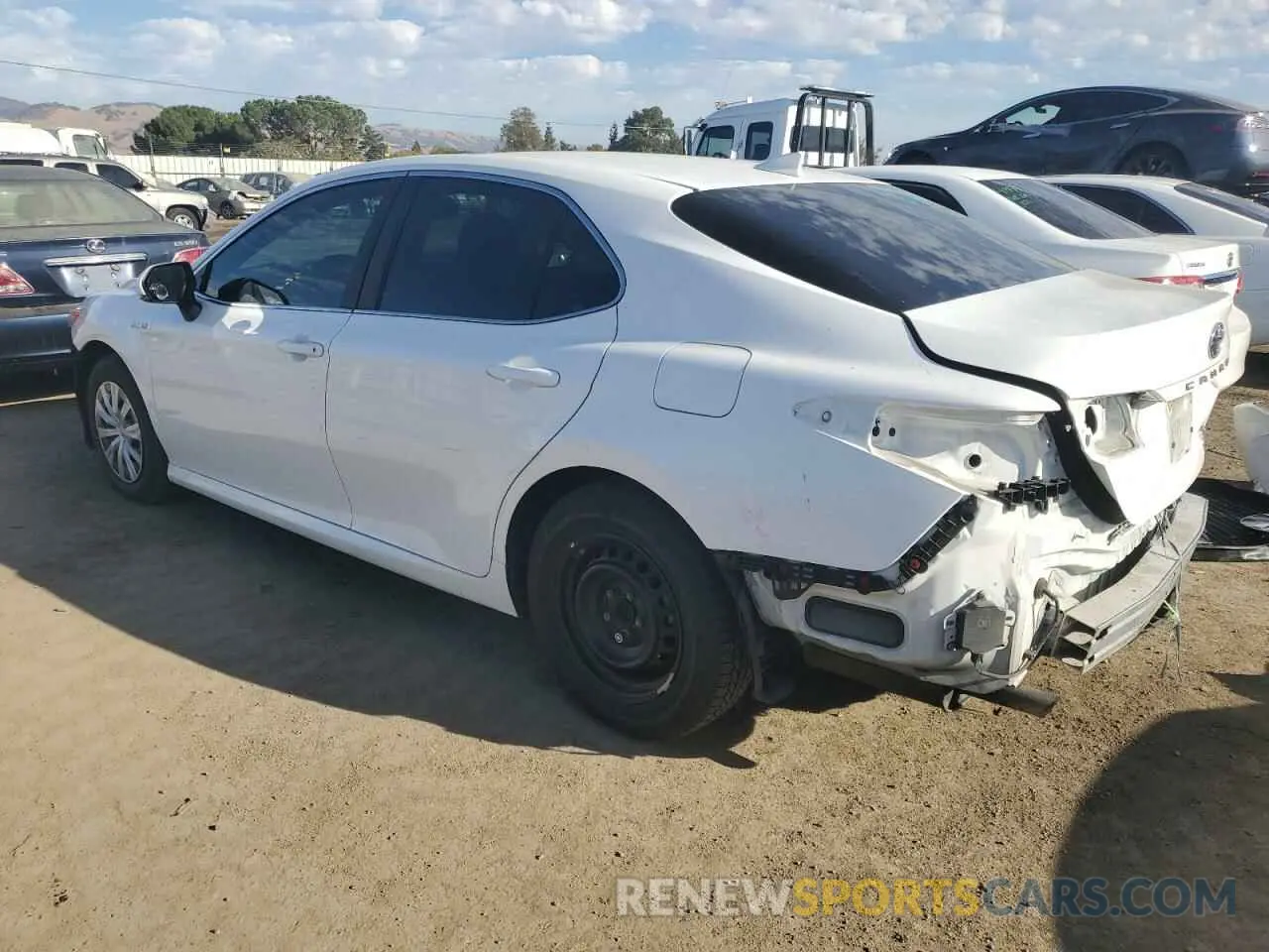 2 Photograph of a damaged car 4T1B31HK9KU515016 TOYOTA CAMRY 2019