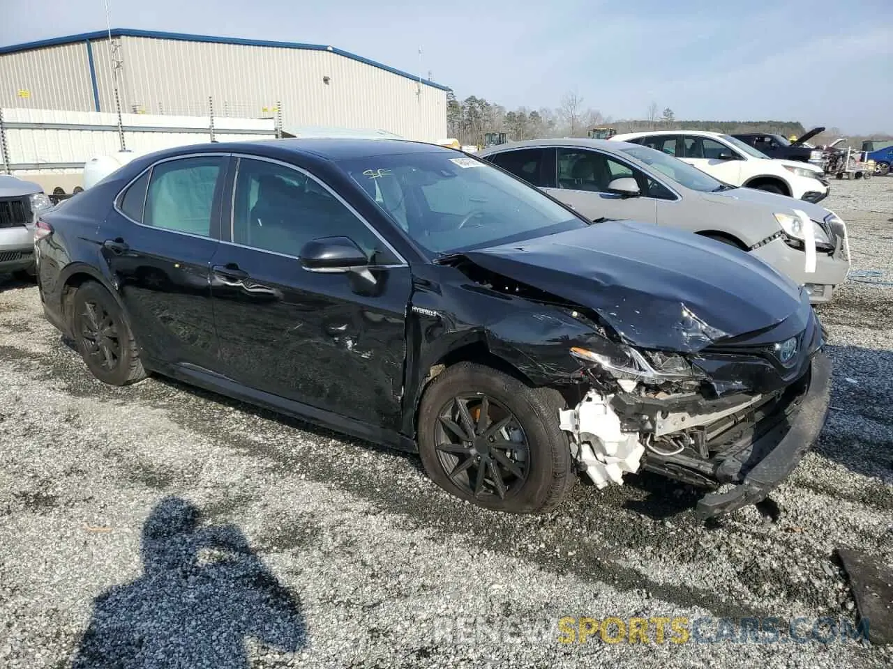 4 Photograph of a damaged car 4T1B31HK9KU516943 TOYOTA CAMRY 2019