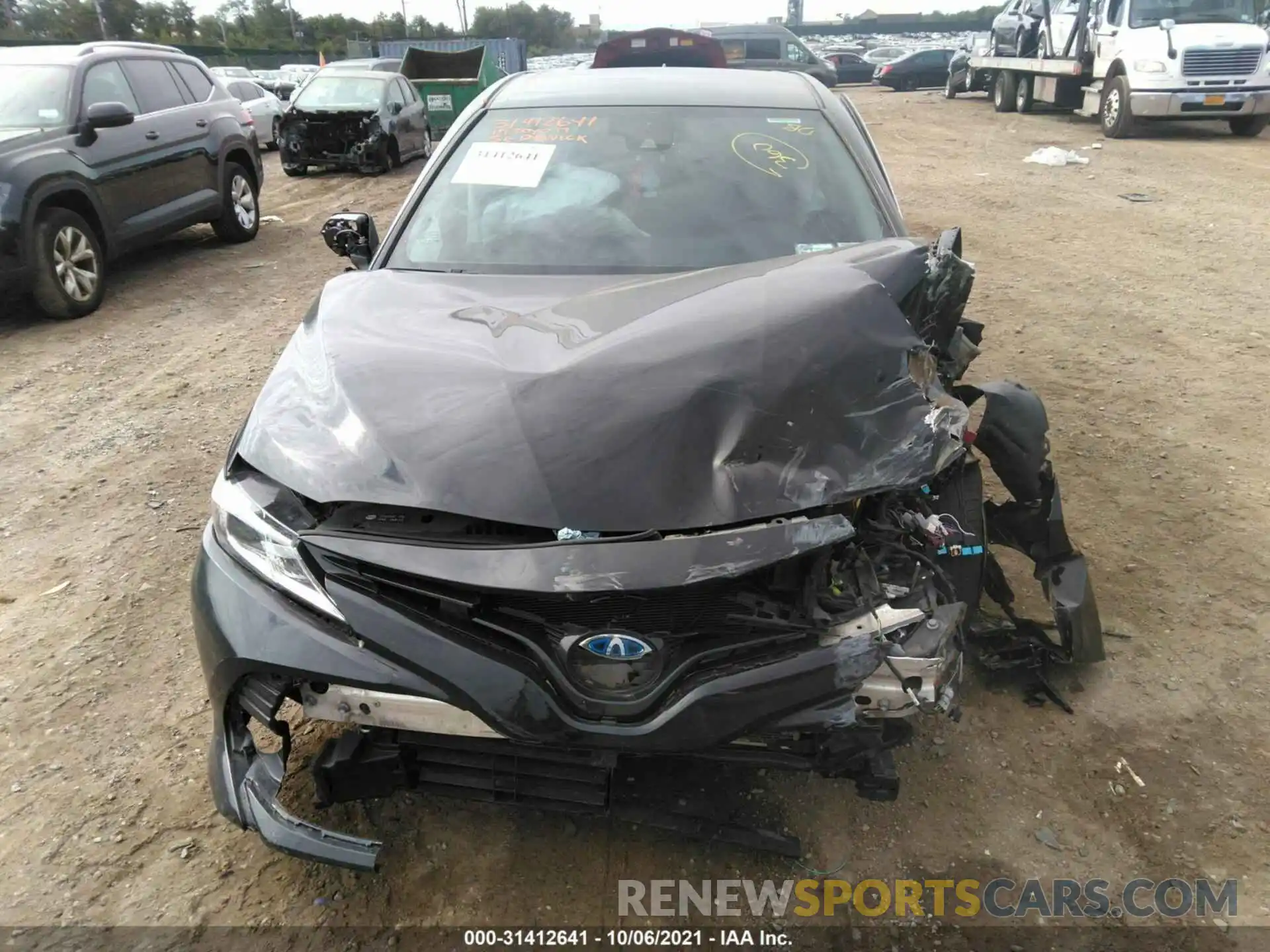 6 Photograph of a damaged car 4T1B31HKXKU005905 TOYOTA CAMRY 2019