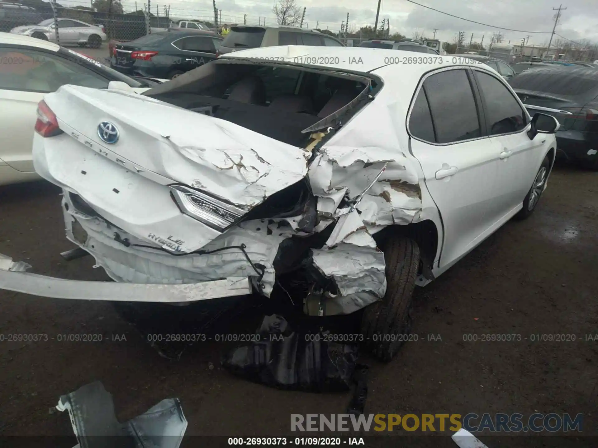 4 Photograph of a damaged car 4T1B31HKXKU517907 TOYOTA CAMRY 2019