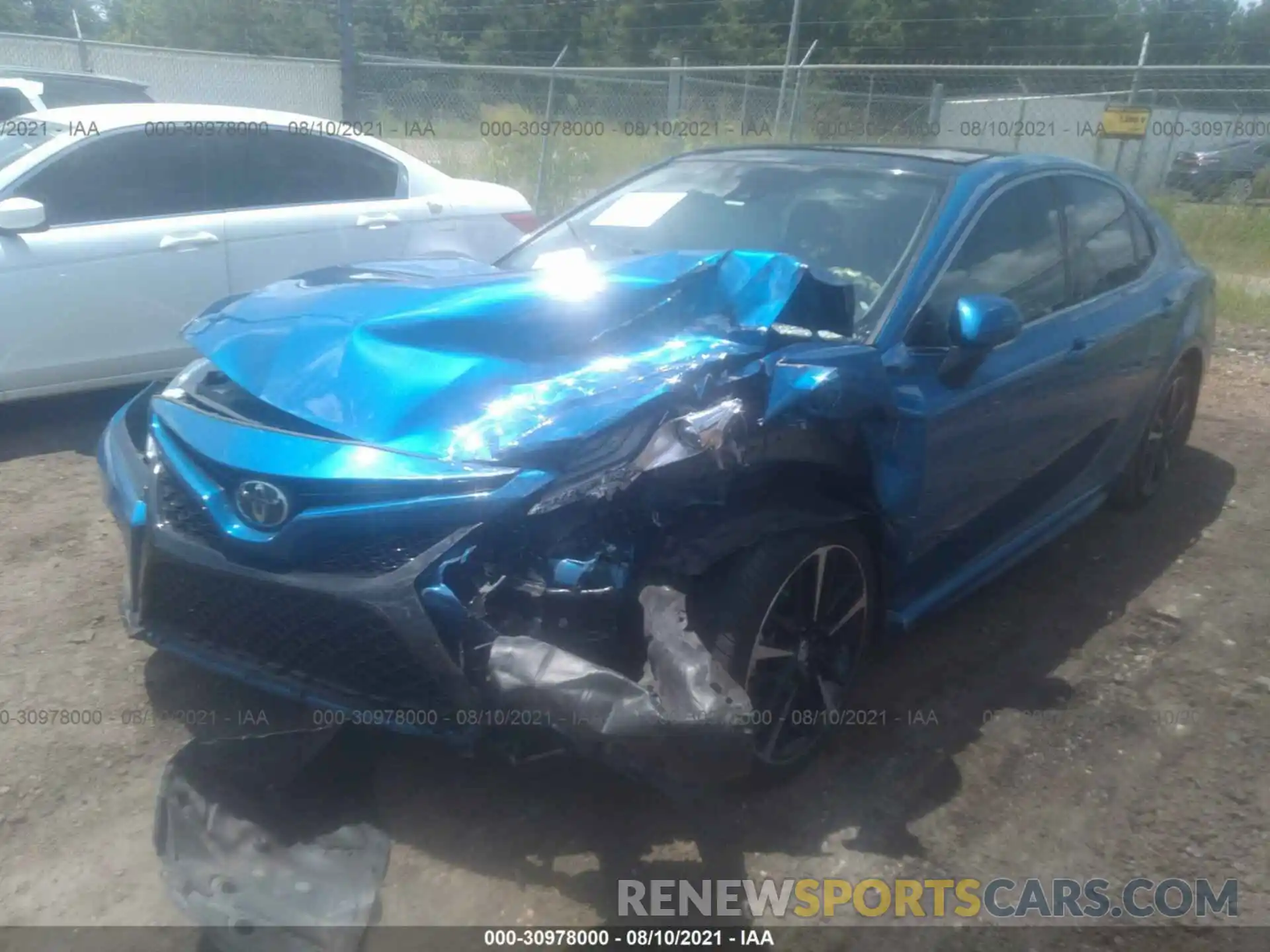 6 Photograph of a damaged car 4T1B61HK0KU174127 TOYOTA CAMRY 2019