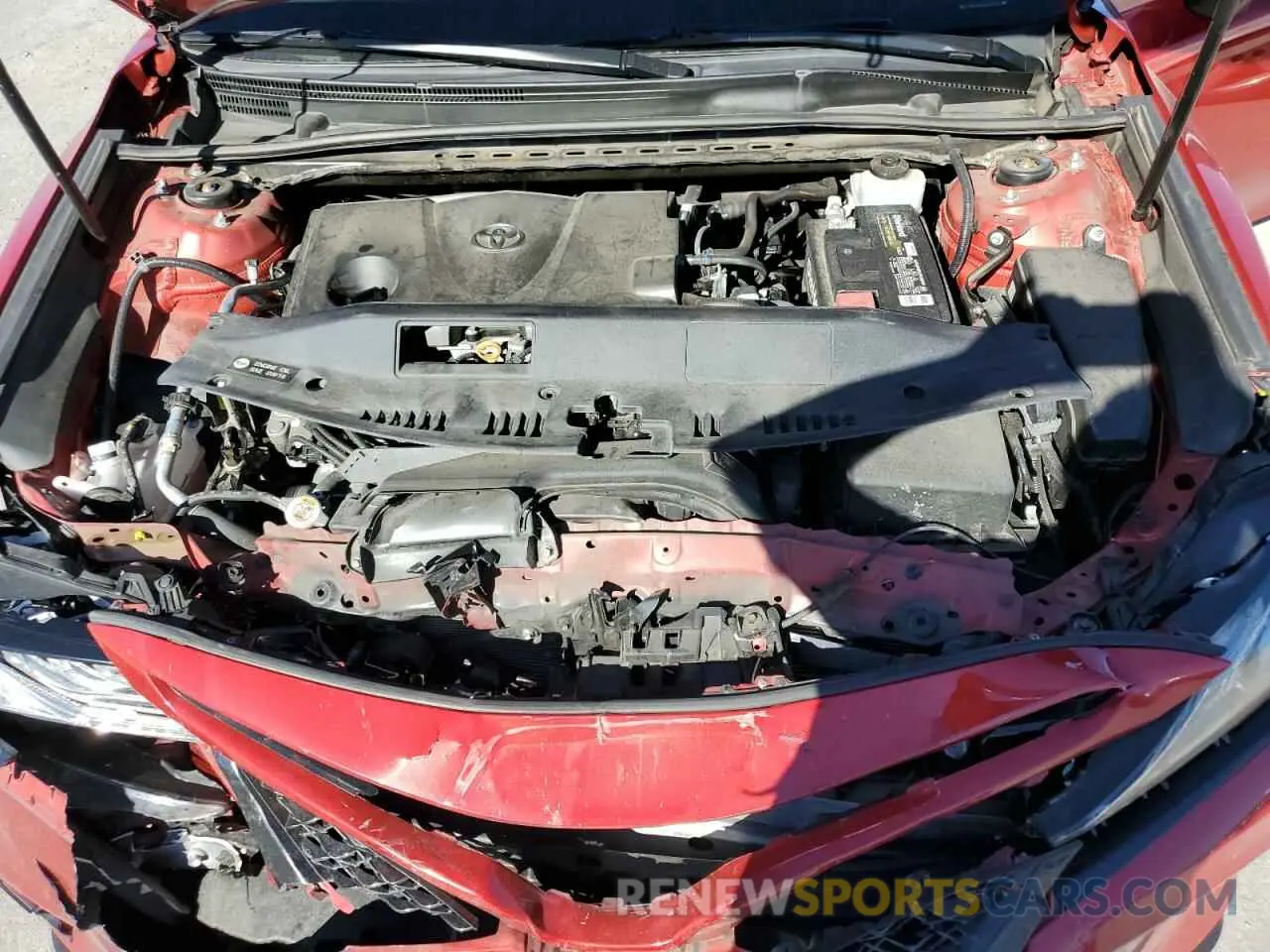 11 Photograph of a damaged car 4T1B61HK0KU185726 TOYOTA CAMRY 2019