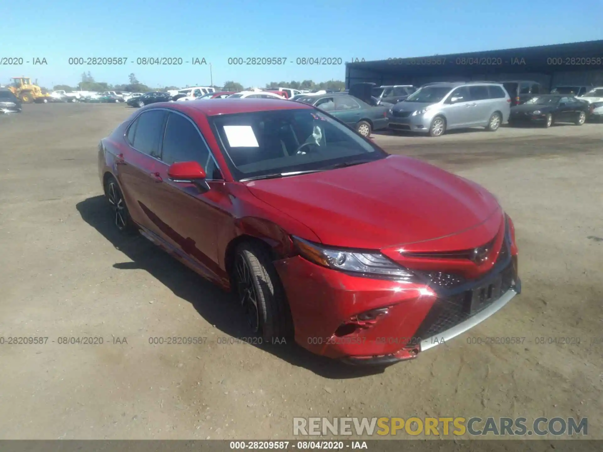 1 Photograph of a damaged car 4T1B61HK0KU258819 TOYOTA CAMRY 2019