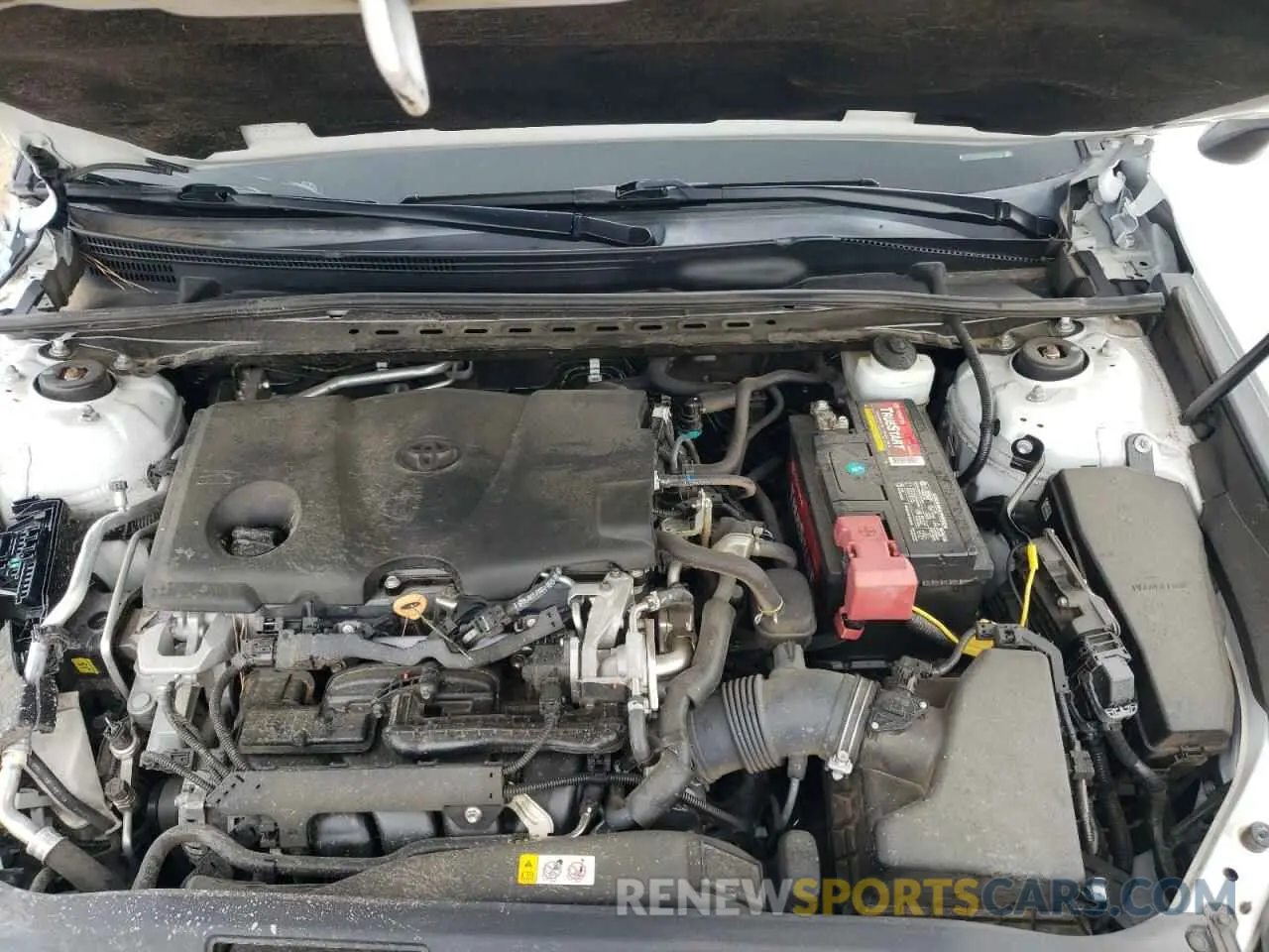 11 Photograph of a damaged car 4T1B61HK0KU270128 TOYOTA CAMRY 2019