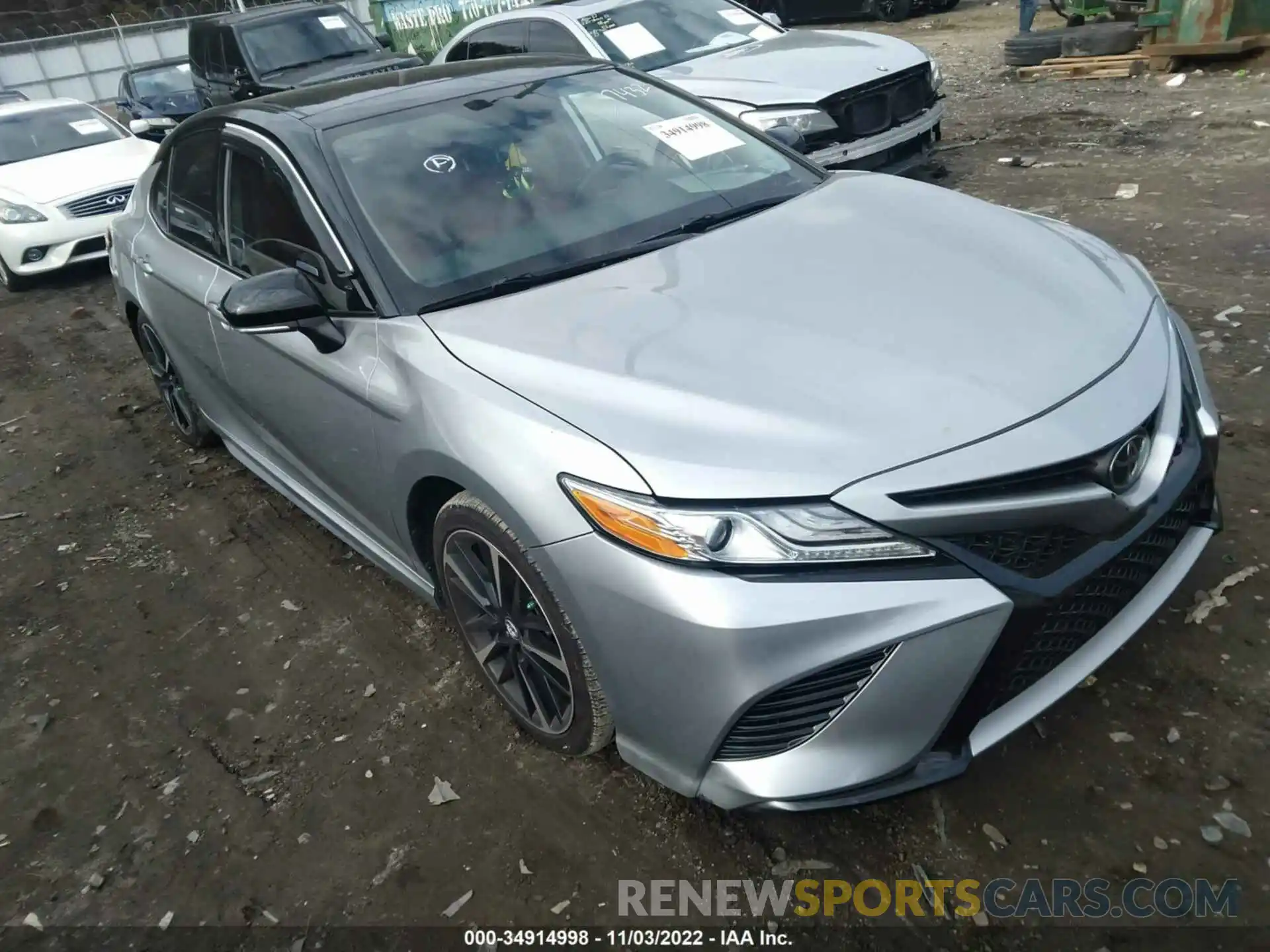 1 Photograph of a damaged car 4T1B61HK0KU287432 TOYOTA CAMRY 2019