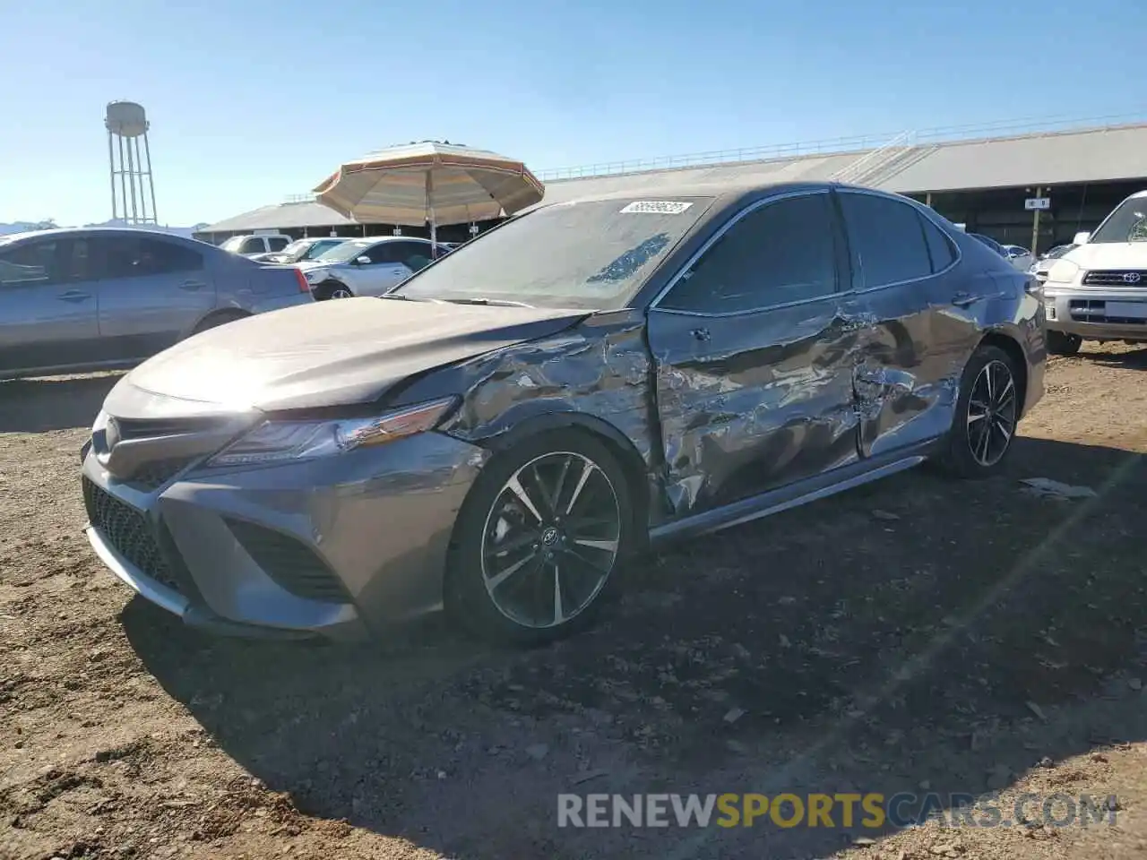 1 Photograph of a damaged car 4T1B61HK0KU295613 TOYOTA CAMRY 2019