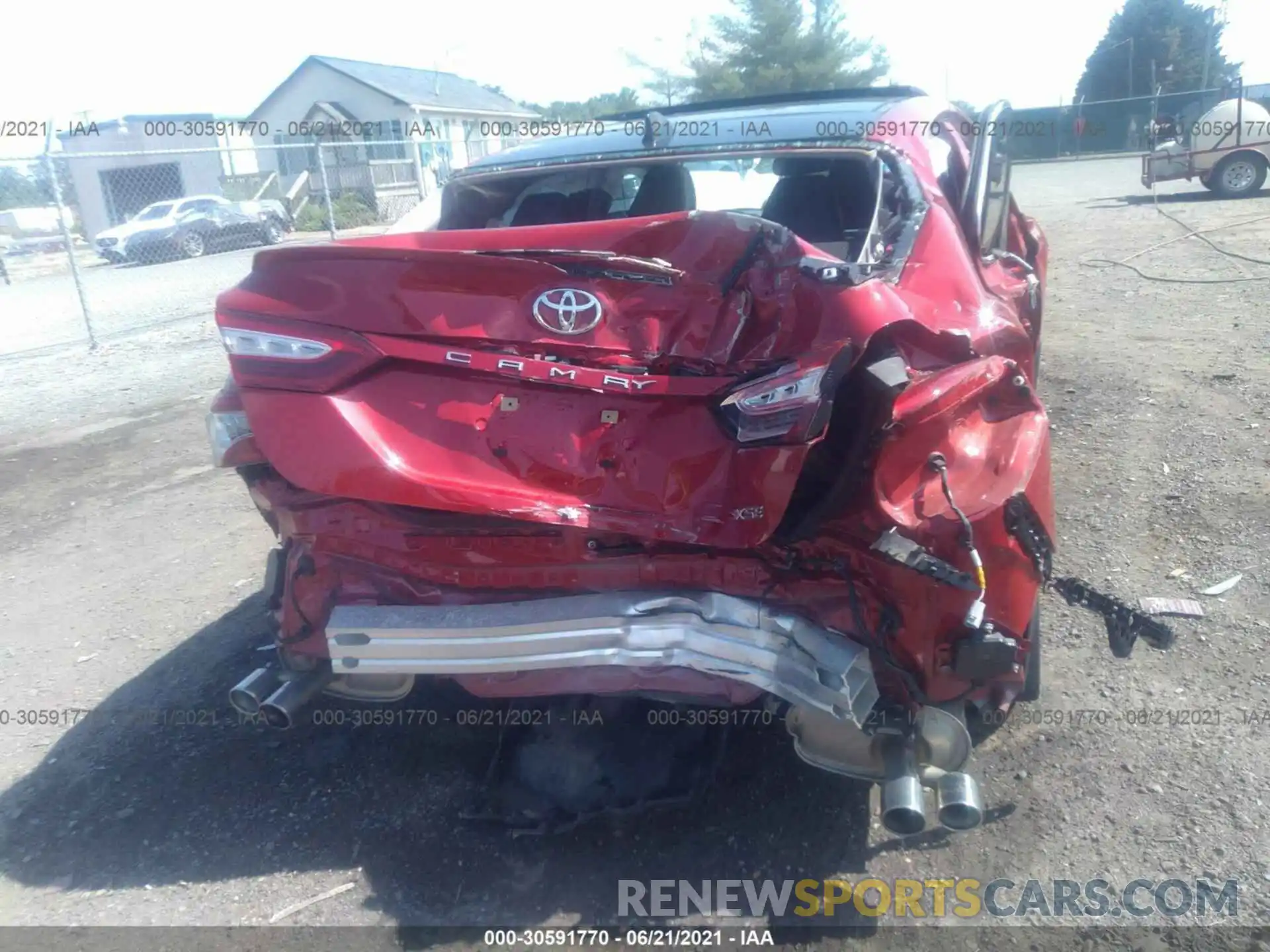 6 Photograph of a damaged car 4T1B61HK0KU296695 TOYOTA CAMRY 2019