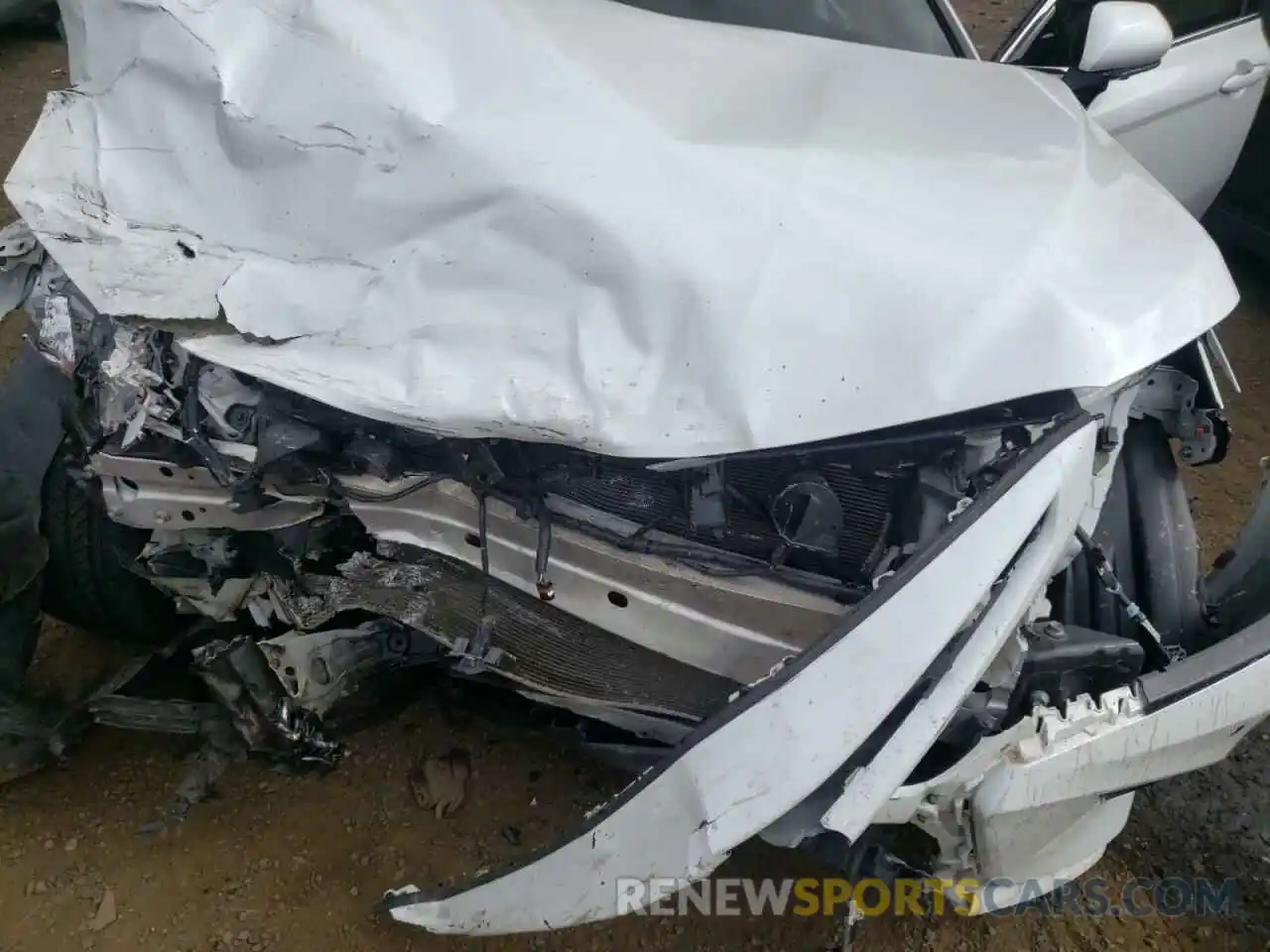 7 Photograph of a damaged car 4T1B61HK0KU712468 TOYOTA CAMRY 2019